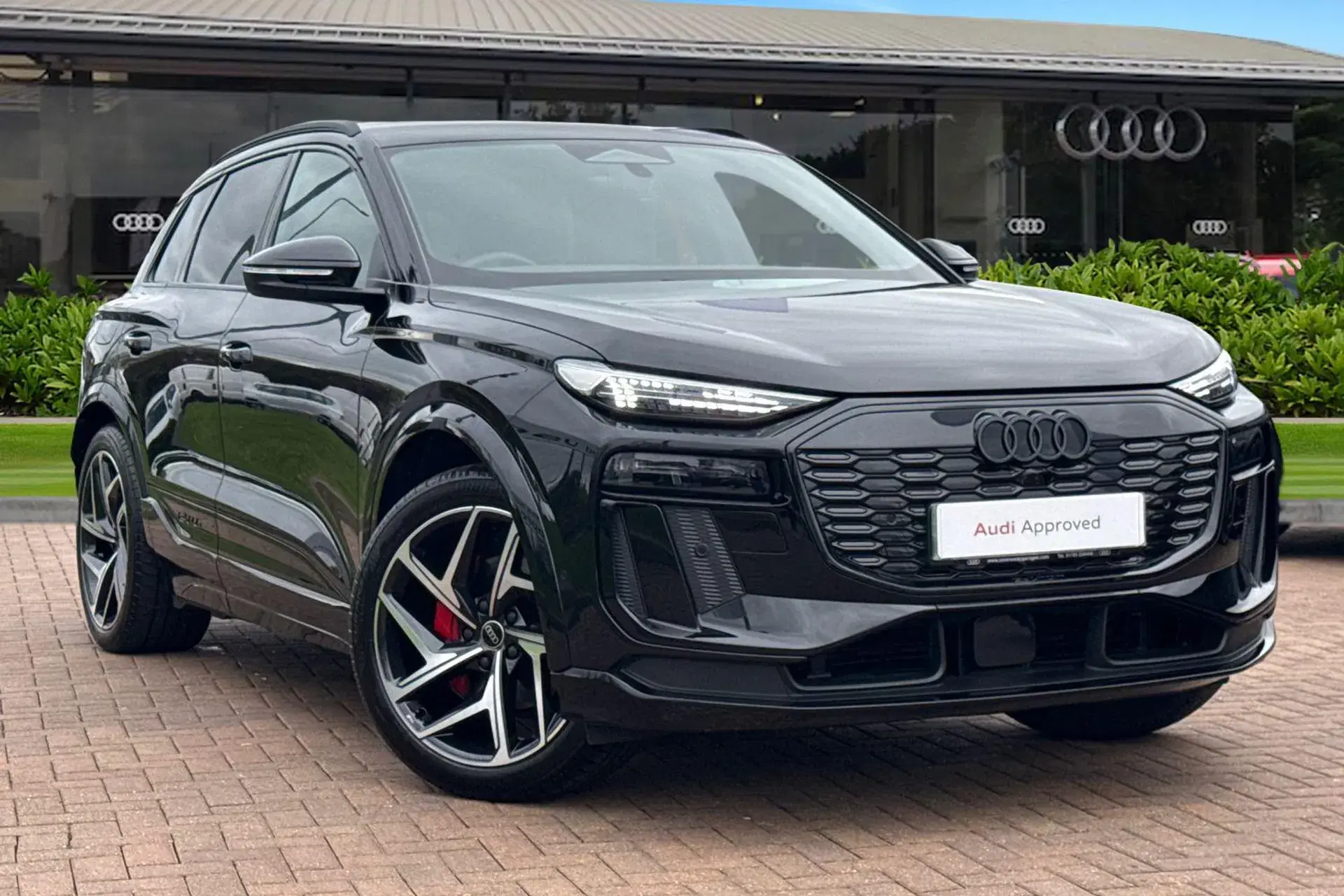 Audi Q6 285kW Quattro 100kWh Edition 1 5dr Auto thumbnail