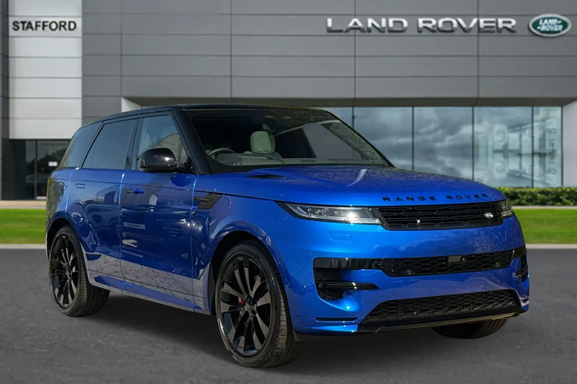 Land Rover Range Rover Sport 3.0 D300 Autobiography 5dr Auto thumbnail