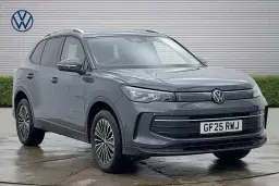 Volkswagen Tiguan Estate image