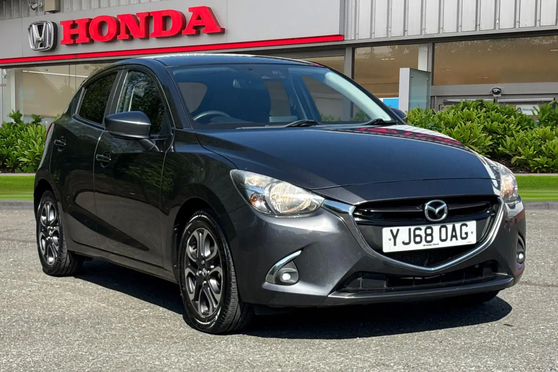 Mazda 2 thumbnail