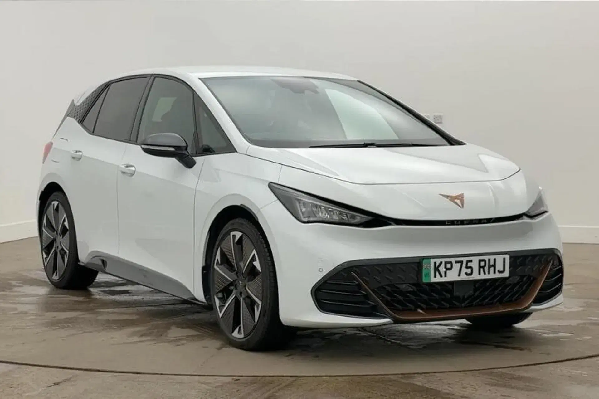 Cupra Born 240kW e-Boost VZ 79kWh 5dr Auto thumbnail