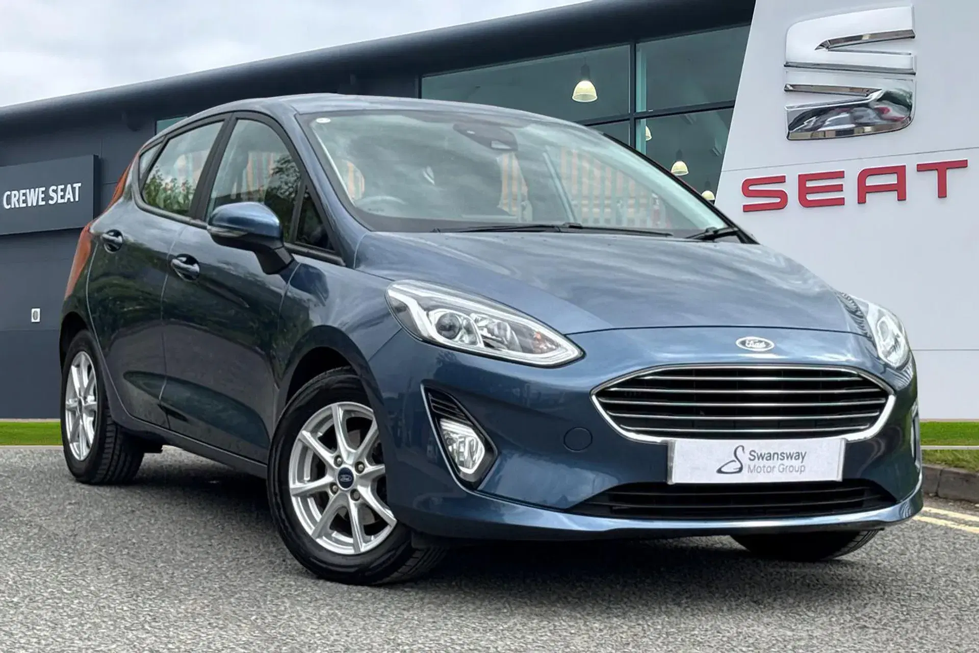 Ford Fiesta 1.0 EcoBoost Zetec 5dr thumbnail