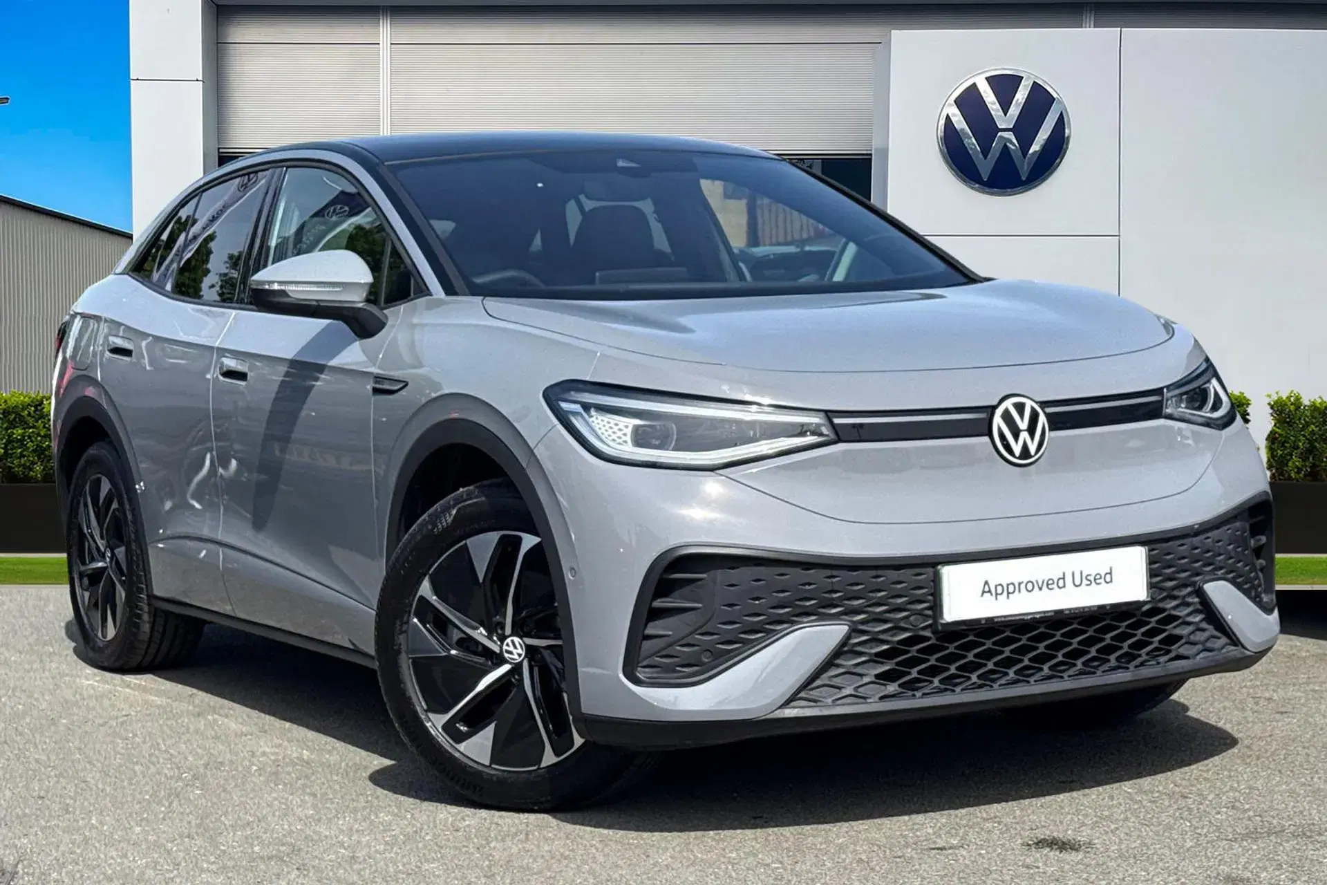 Volkswagen ID.5 128kW Style Pro 77kWh 5dr Auto thumbnail