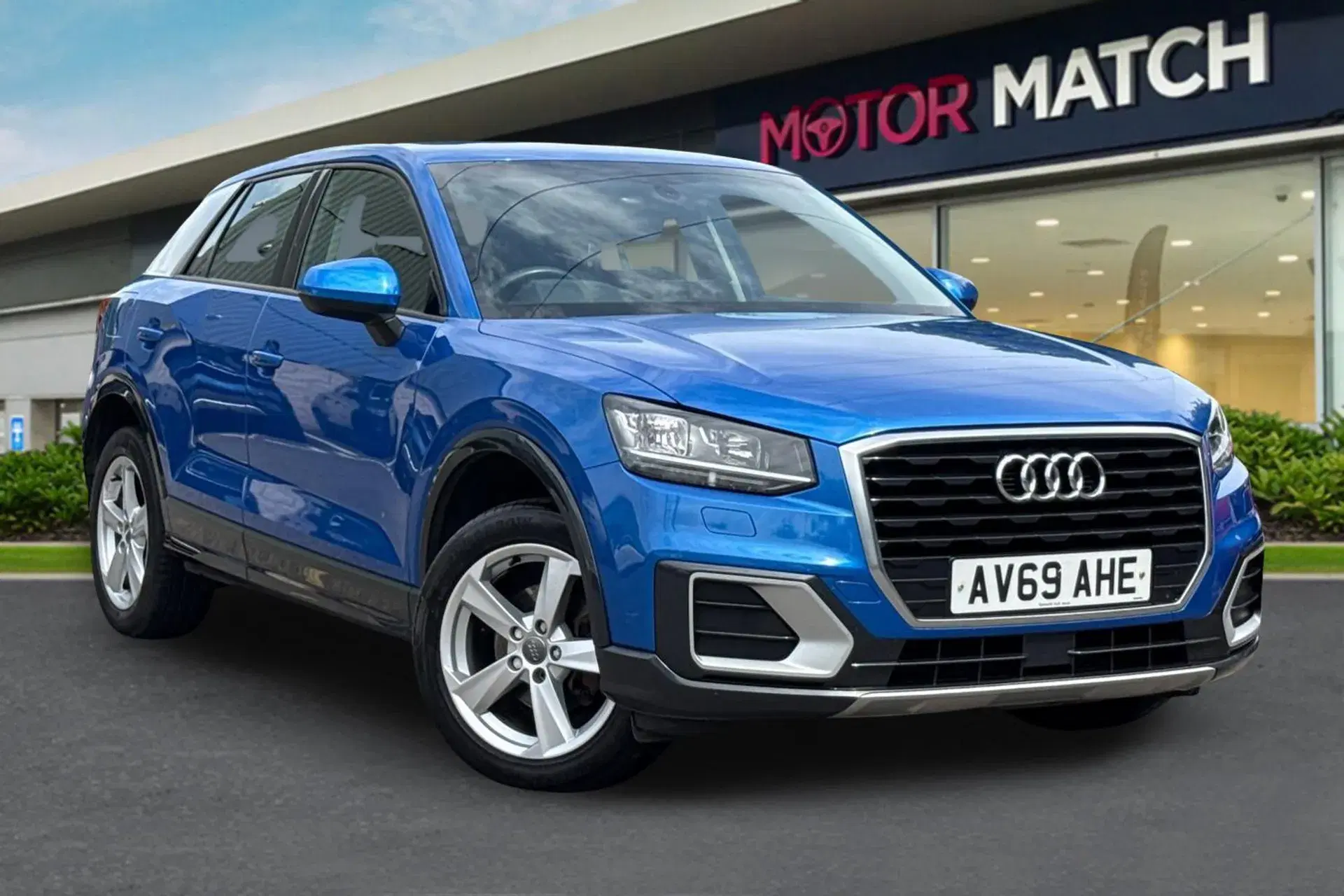 Audi Q2 thumbnail