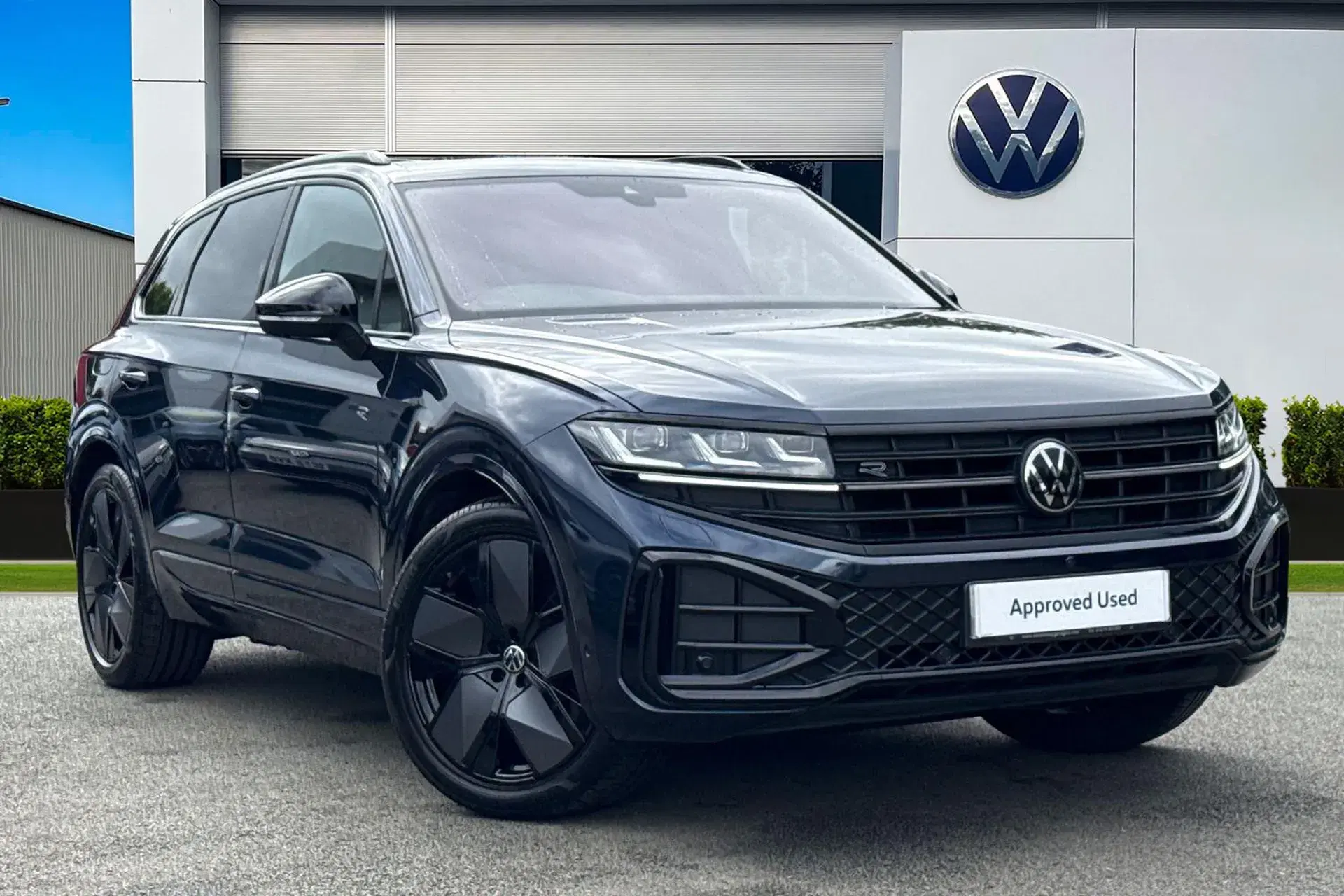 Volkswagen Touareg 3.0 V6 TDI 4Motion 286 Black Edition 5dr Tip Auto thumbnail