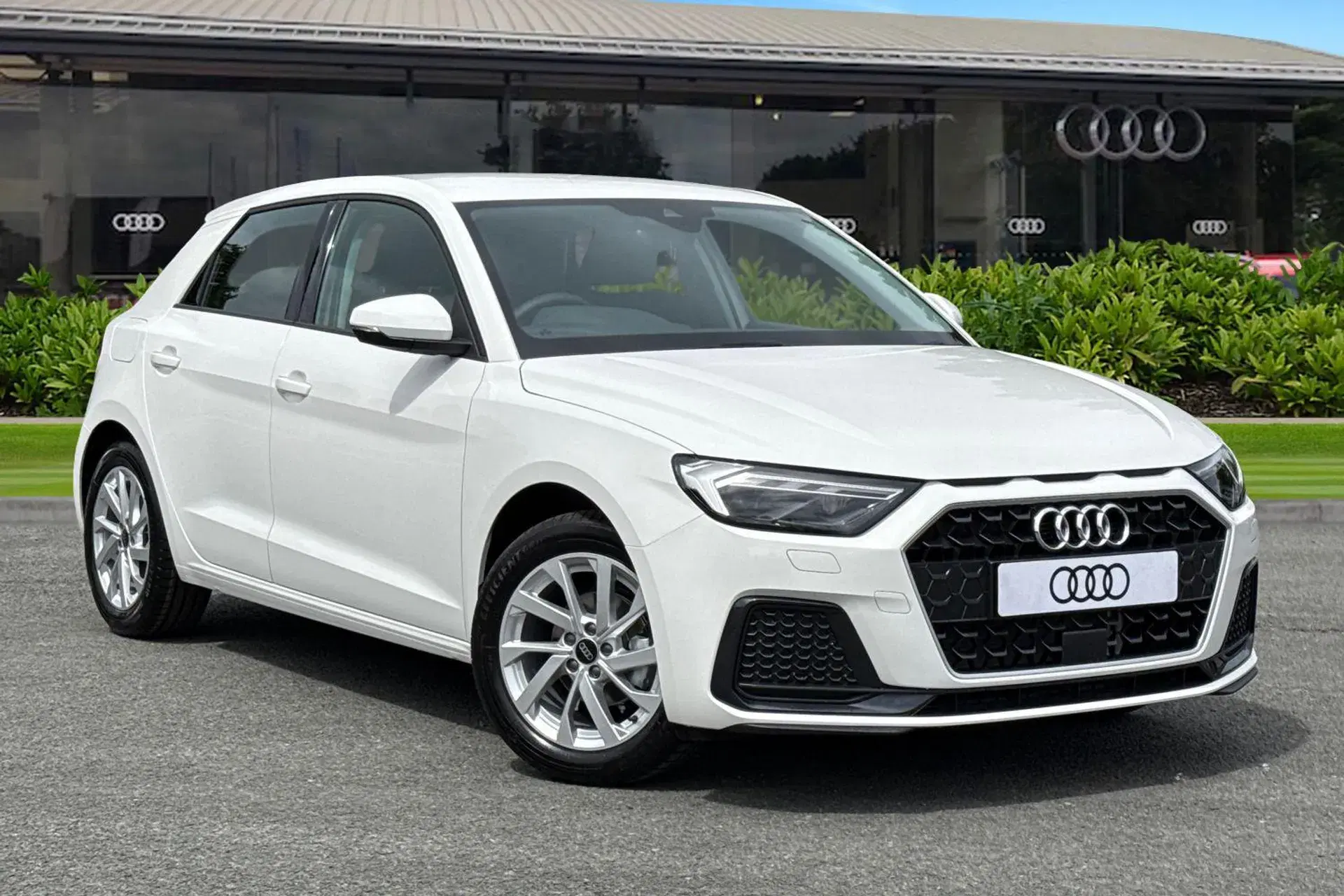 Audi A1 25 TFSI Sport 5dr thumbnail