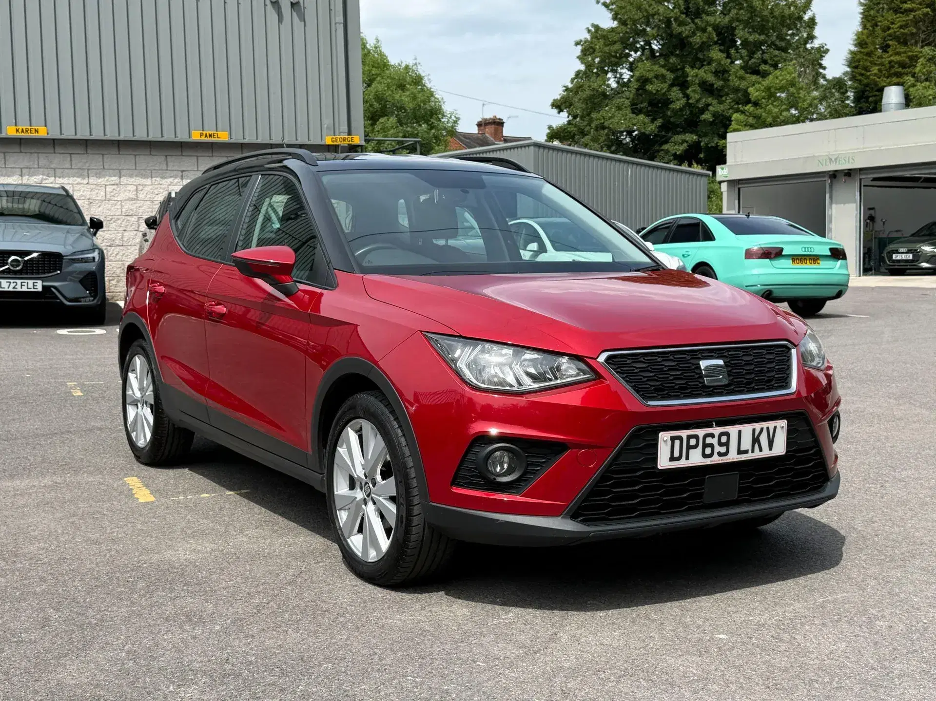 Seat Arona thumbnail