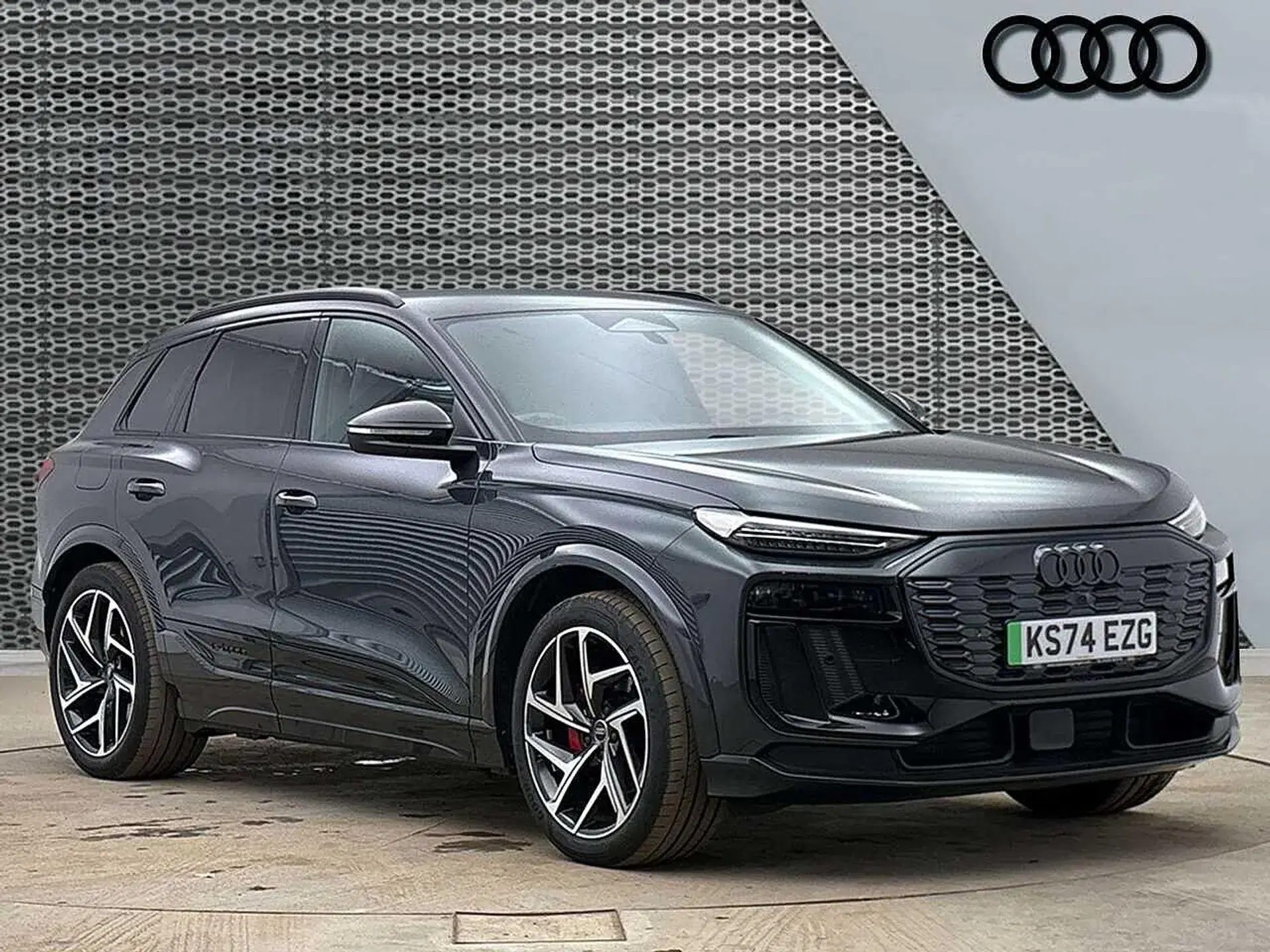 Audi Q6 285kW Quattro 100kWh Edition 1 5dr Auto thumbnail