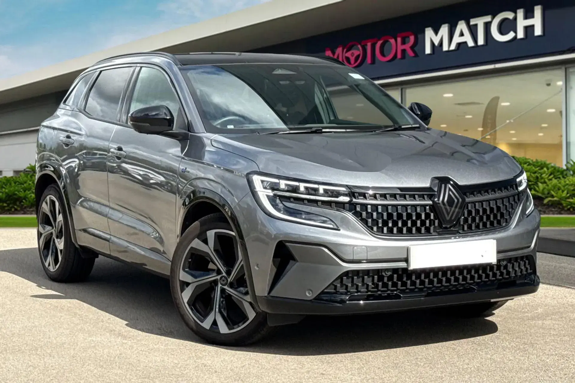 Renault Austral E-Tech FHEV Iconic Esprit Alpine 5dr Auto thumbnail