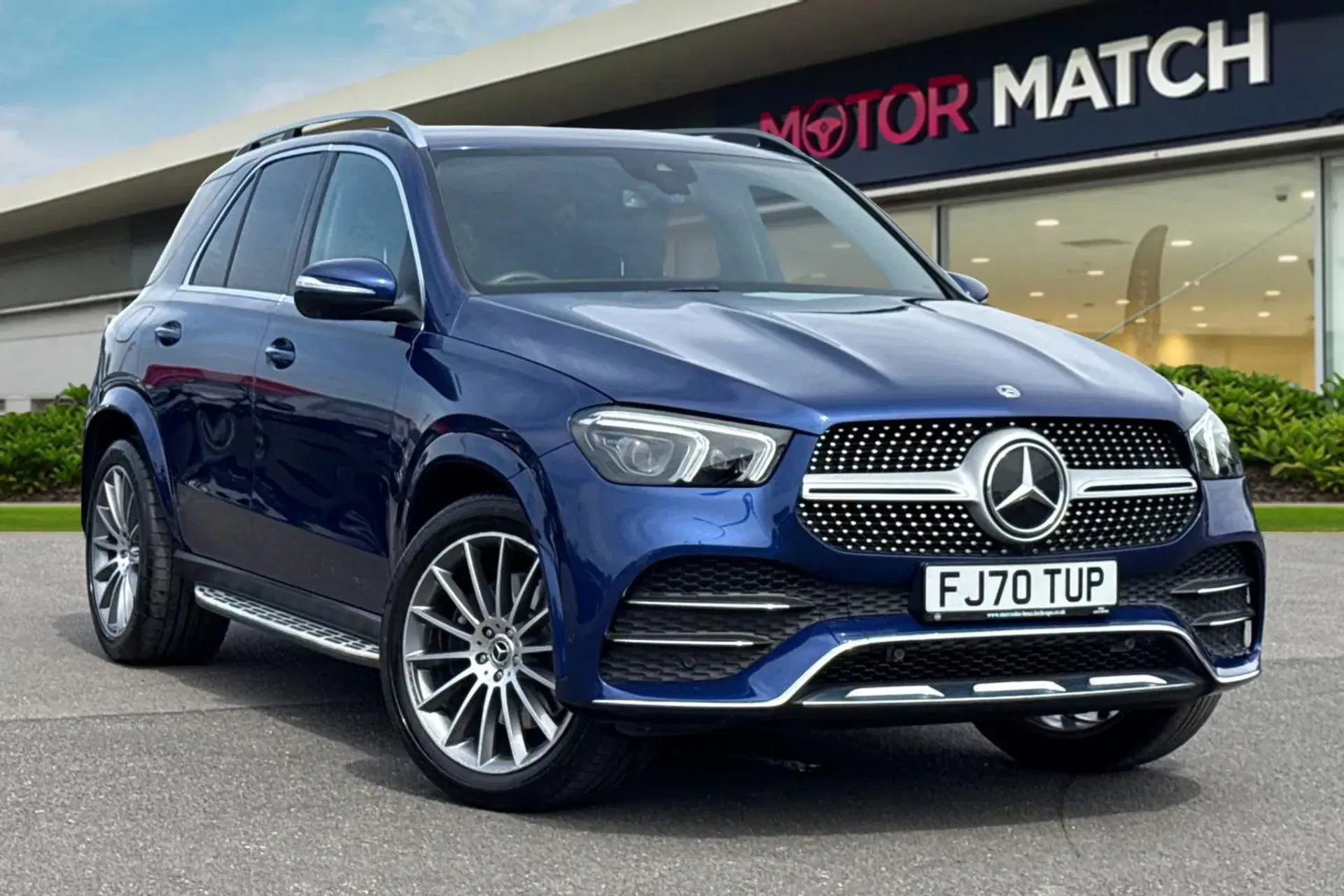 Mercedes-Benz GLE thumbnail