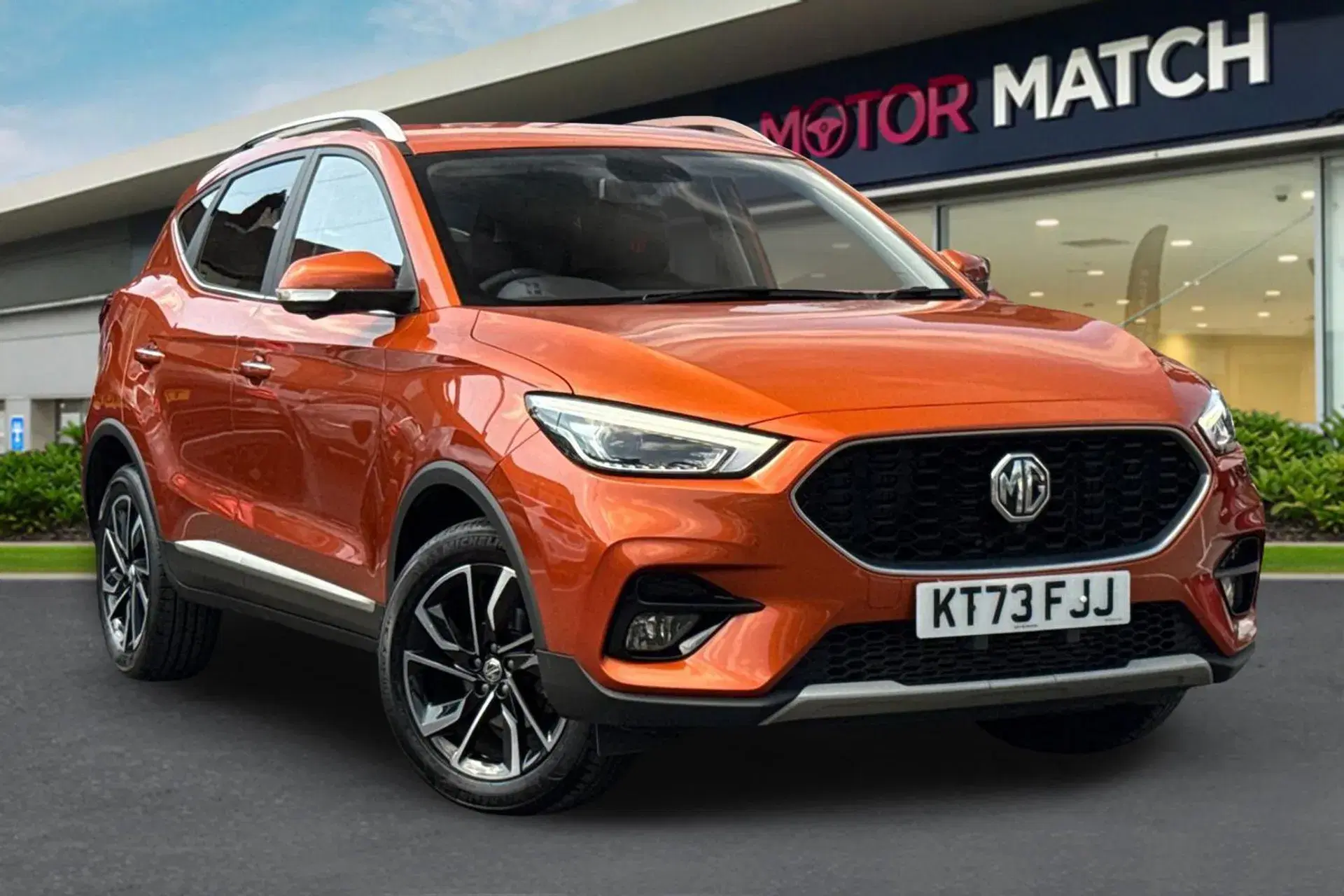 MG Motor UK ZS 1.0T GDi Exclusive 5dr thumbnail