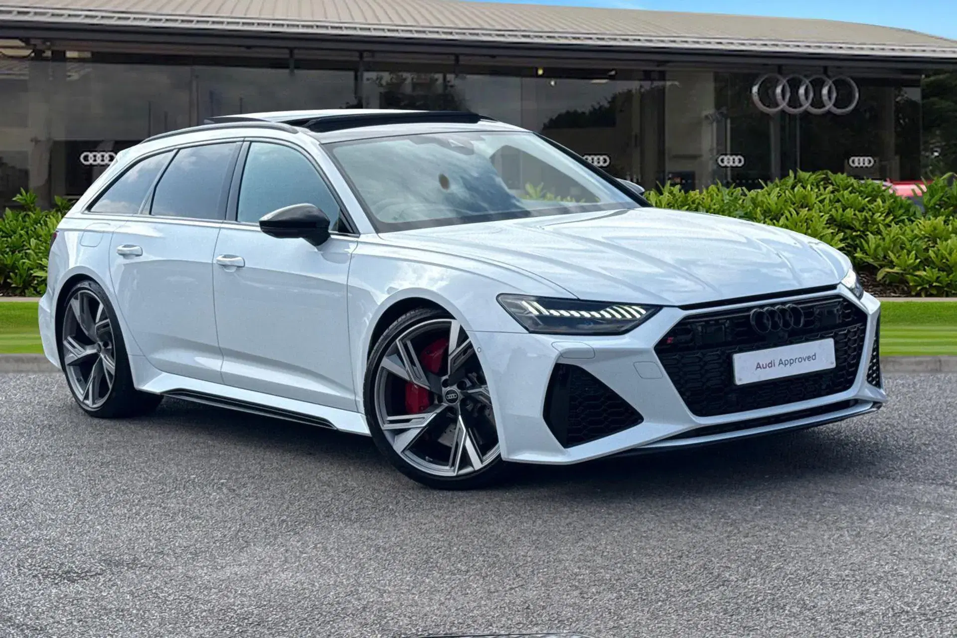 Audi RS6 thumbnail
