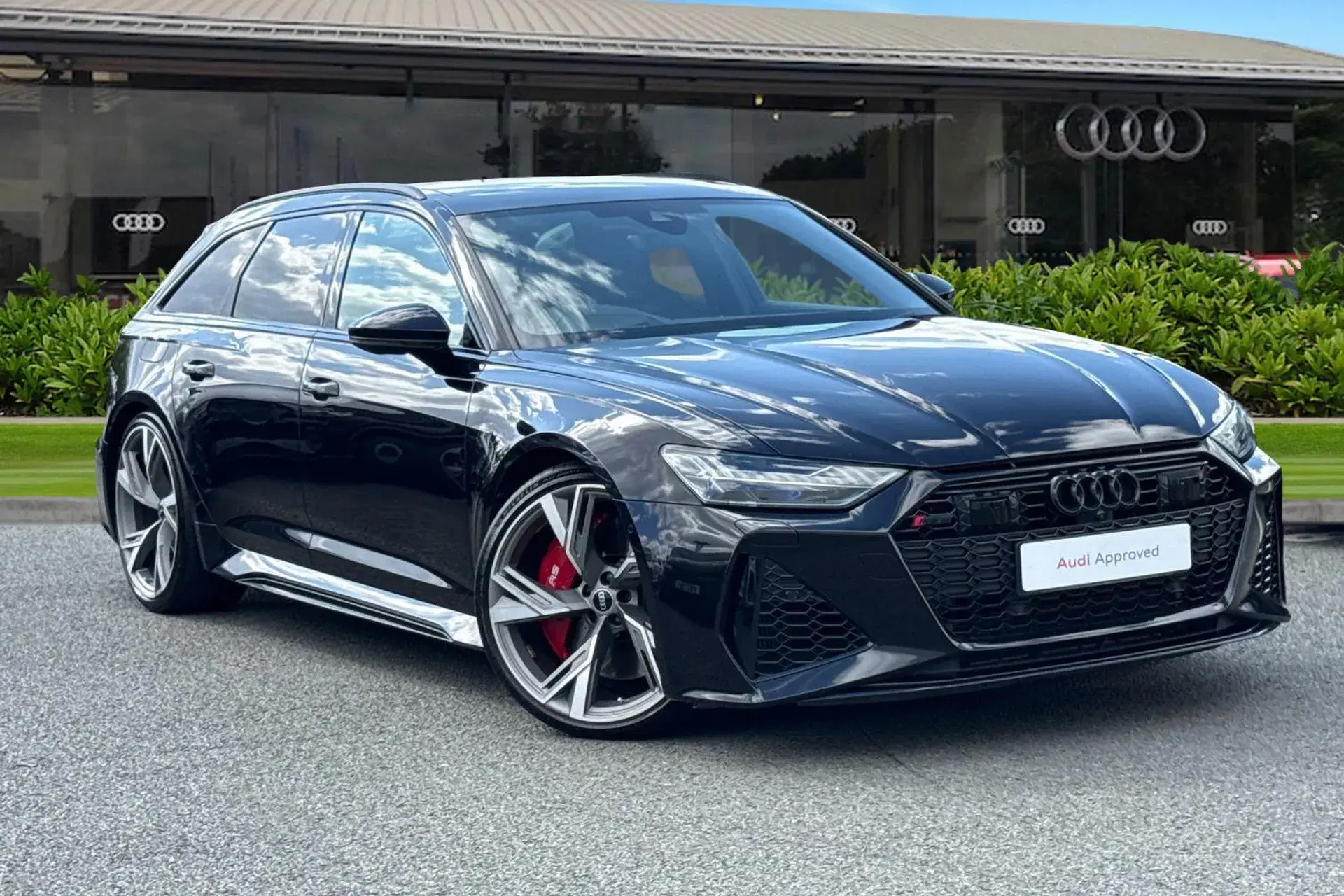 Audi RS6 thumbnail