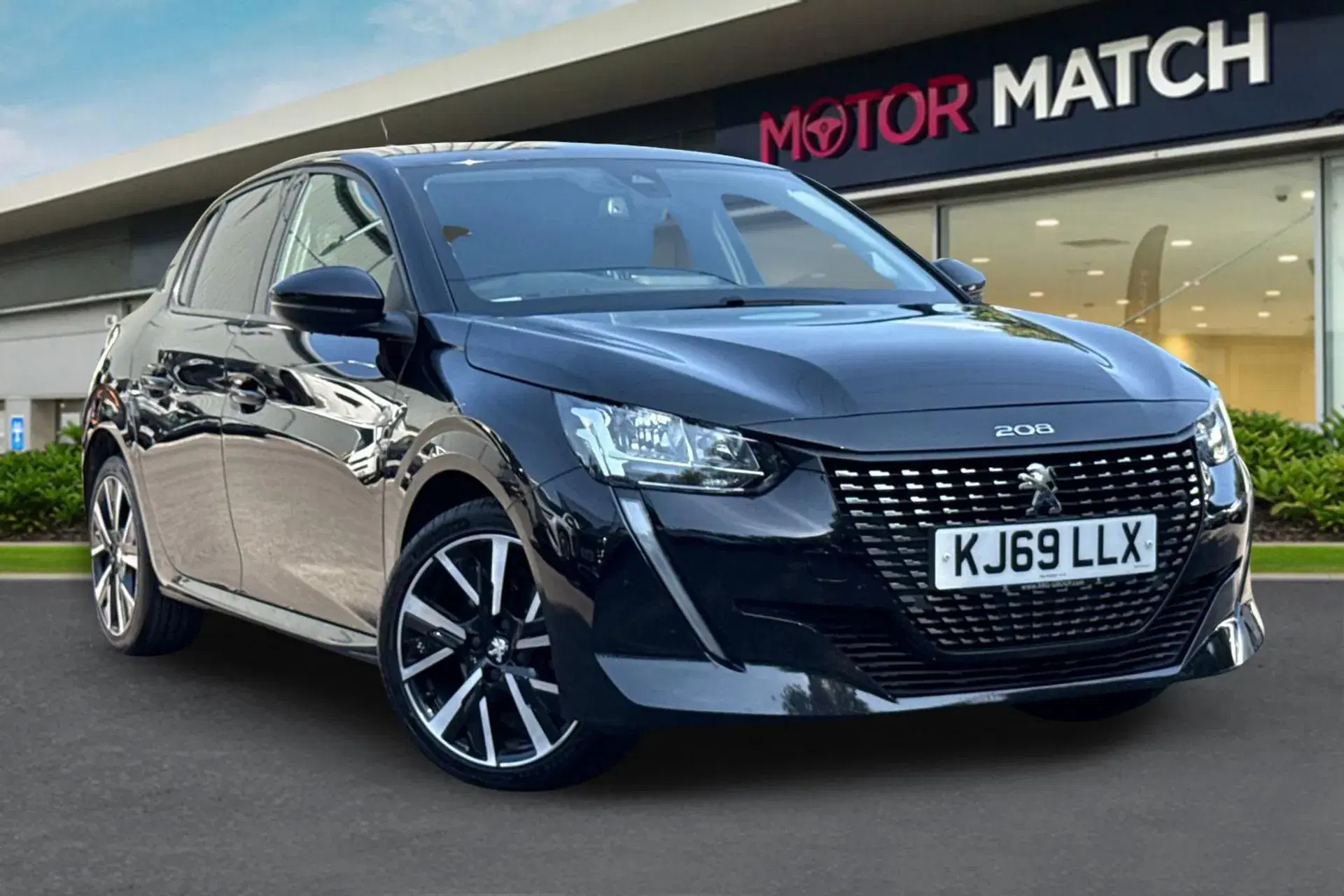 Peugeot 208 1.2 PureTech 100 Allure 5dr thumbnail