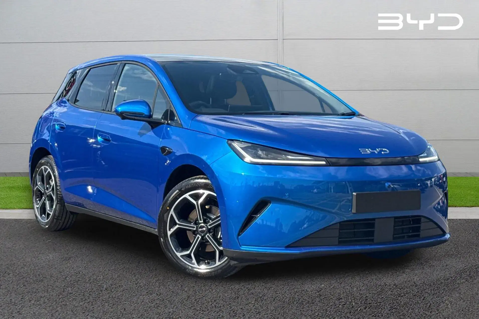 BYD Dolphin G 1.5 DM-i 212 Comfort 5dr Auto thumbnail