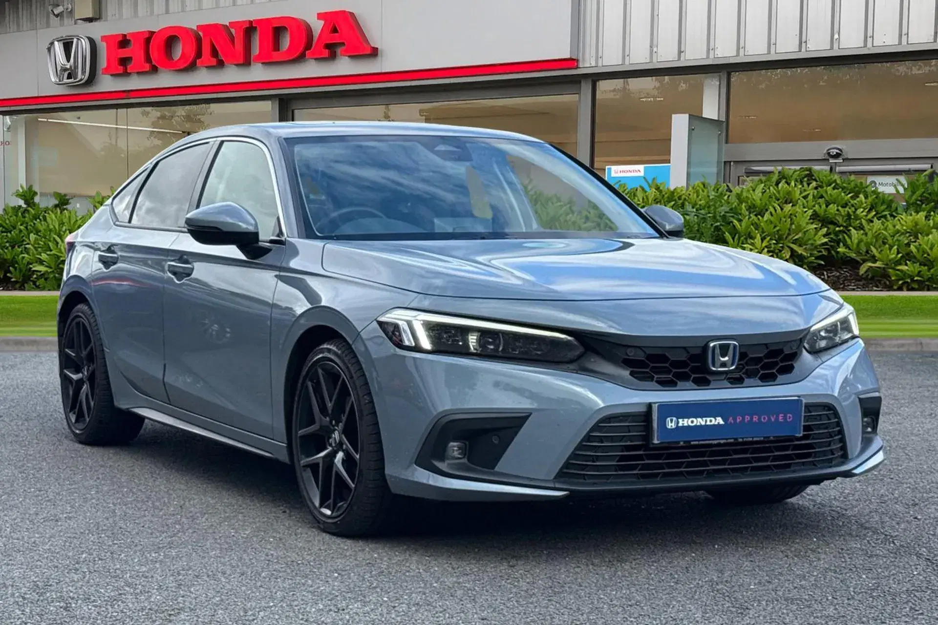 Honda Civic 2.0 eHEV Advance 5dr CVT thumbnail