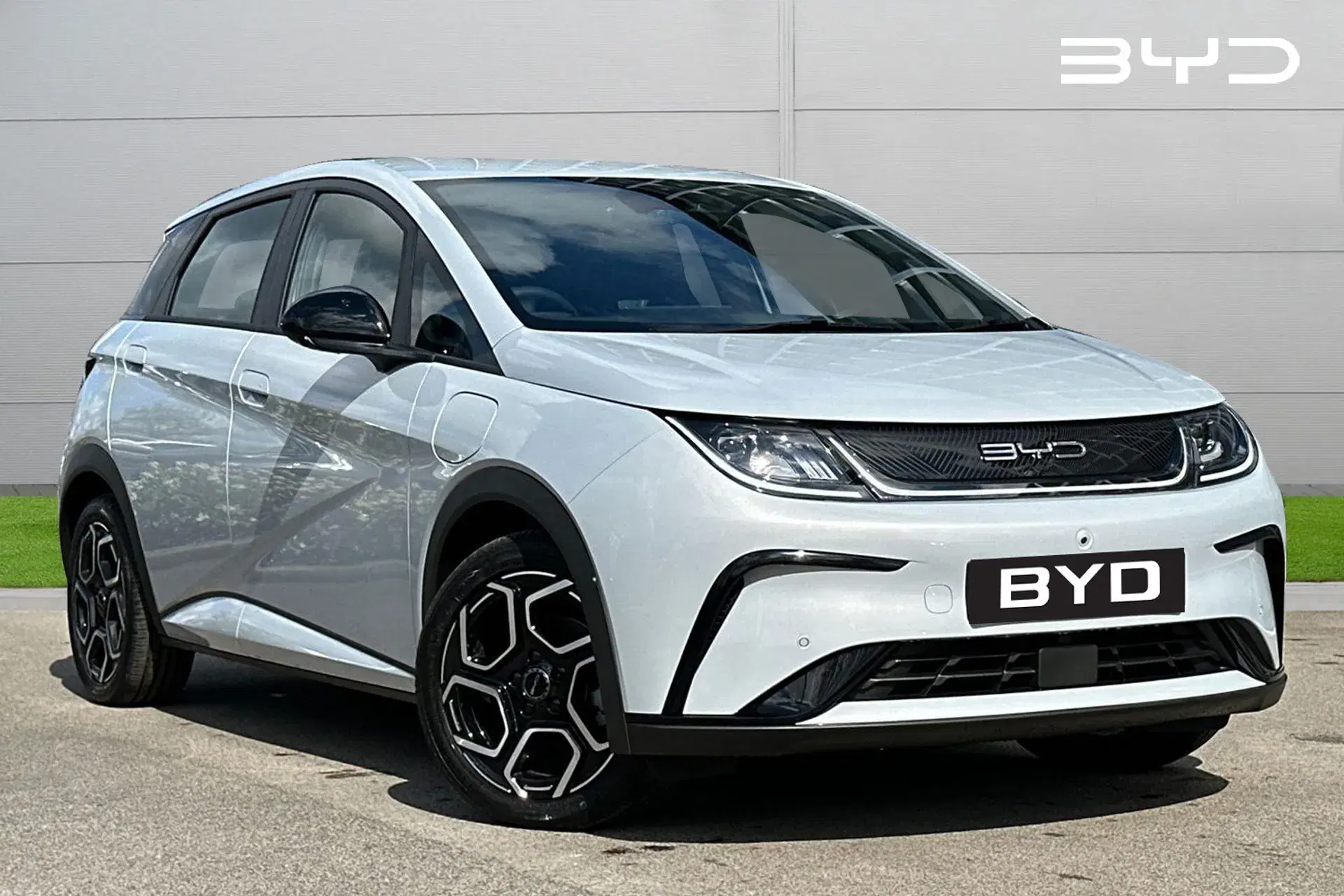 BYD Dolphin 150kW Comfort 60.4kWh Auto thumbnail