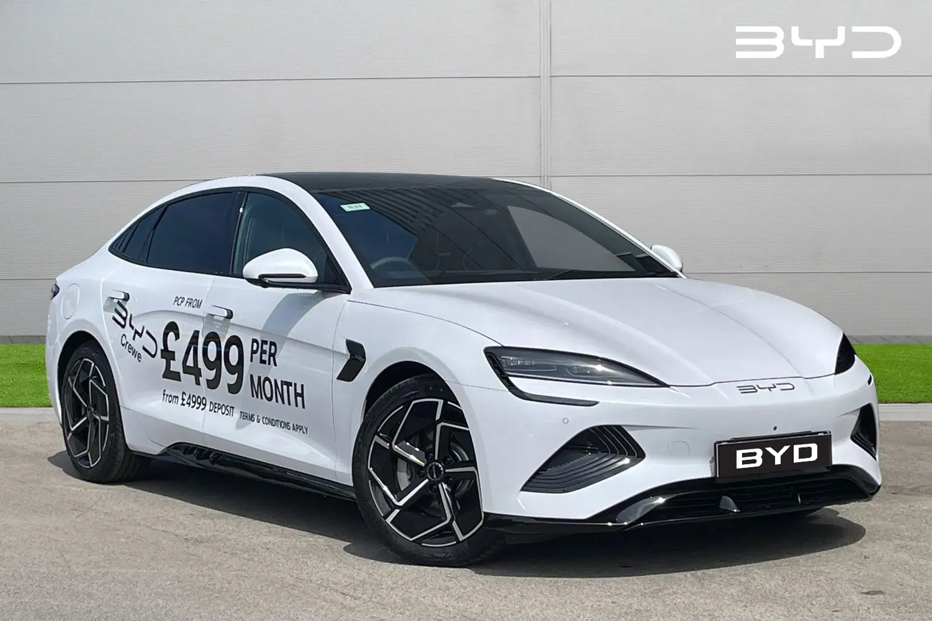 BYD Seal 230kW Design 83kWh 4dr Auto thumbnail