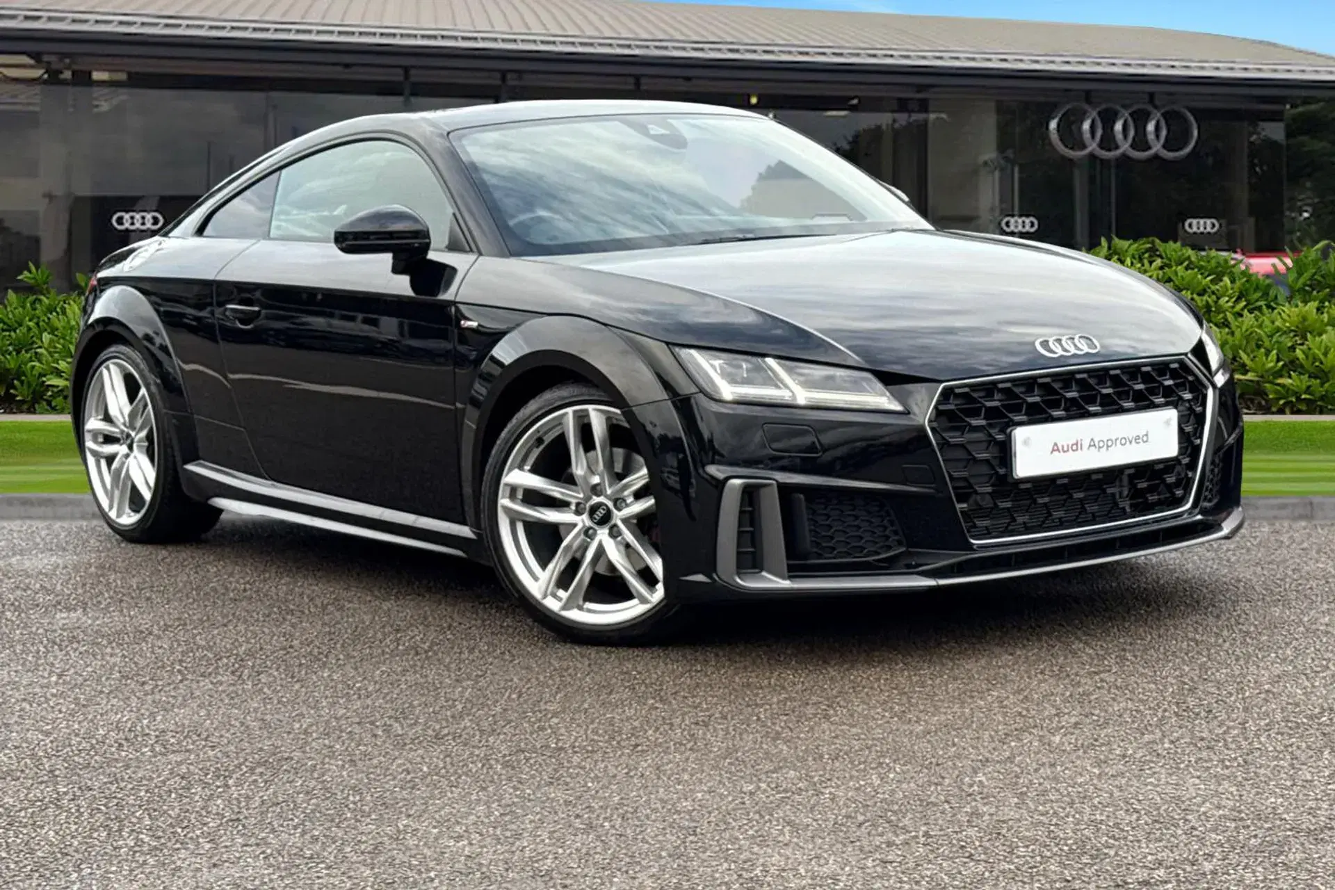Audi TT 40 TFSI S Line 2dr S Tronic thumbnail