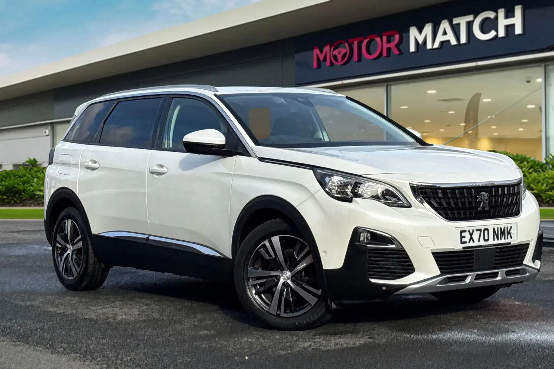 Peugeot 5008 1.5 BlueHDi Allure 5dr EAT8 thumbnail