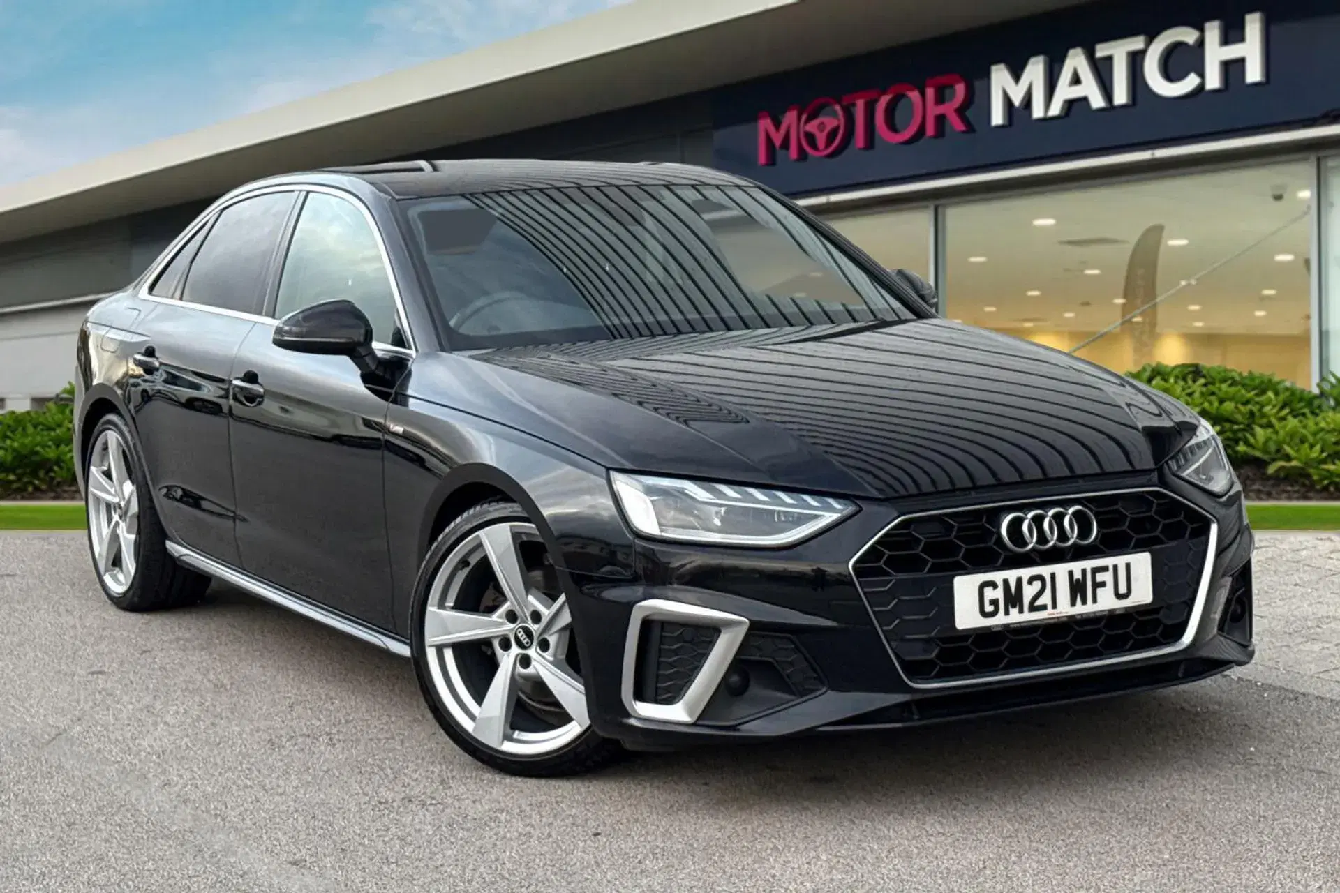 Audi A4 35 TDI S Line 4dr S Tronic thumbnail