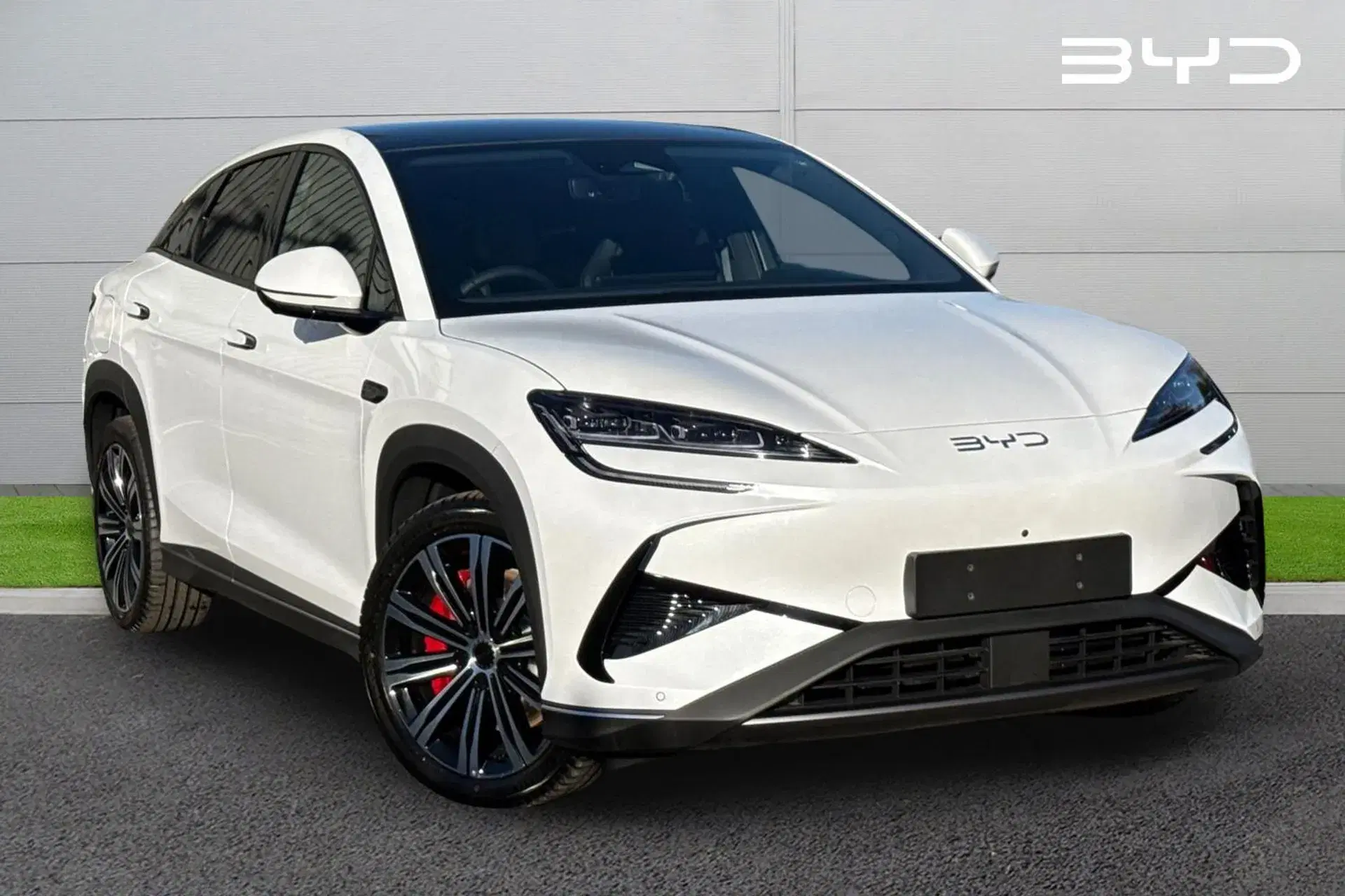 BYD Sealion 7 390kW Design AWD 83kWh 5dr Auto thumbnail