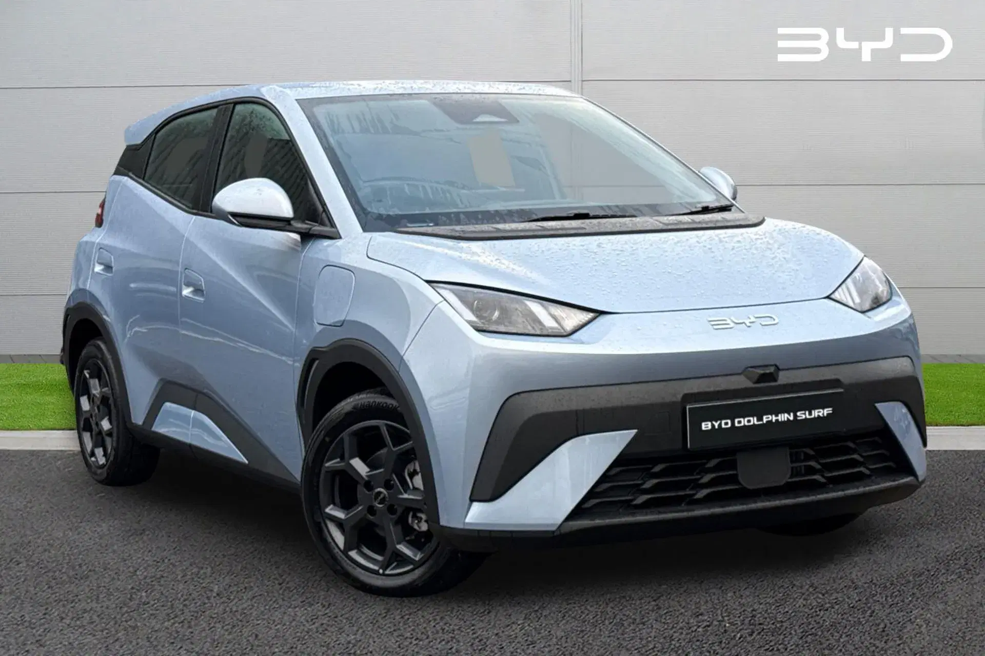 BYD Dolphin Surf 65kW Boost 43kWh 5dr Auto thumbnail