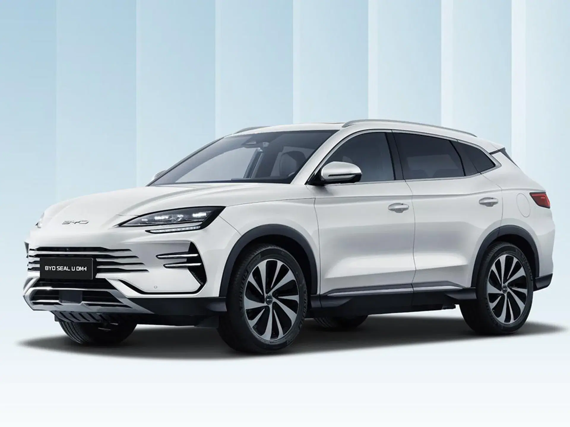 BYD Seal U 1.5 DM-i AWD Design 5dr Auto thumbnail