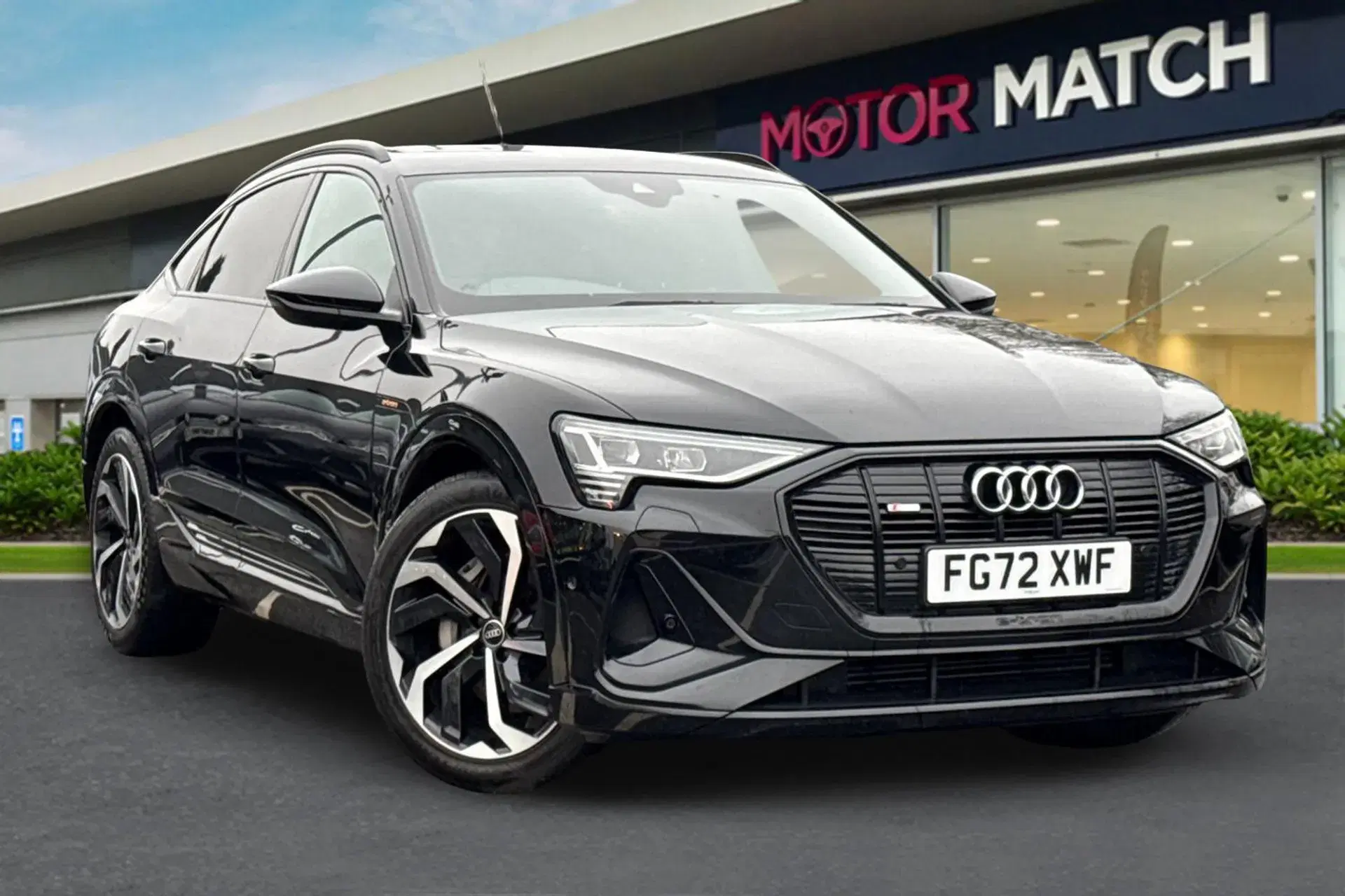 Audi E-Tron 230kW 50 Quattro 71kWh Black Edition 5dr Auto thumbnail