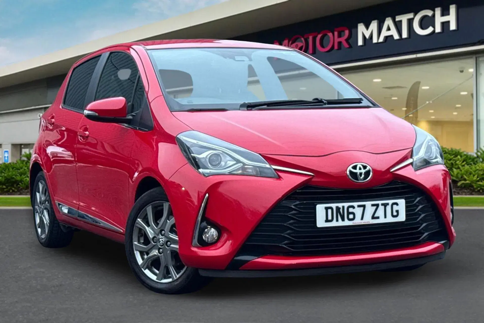 Toyota Yaris 1.5 VVT-i Excel 5dr thumbnail
