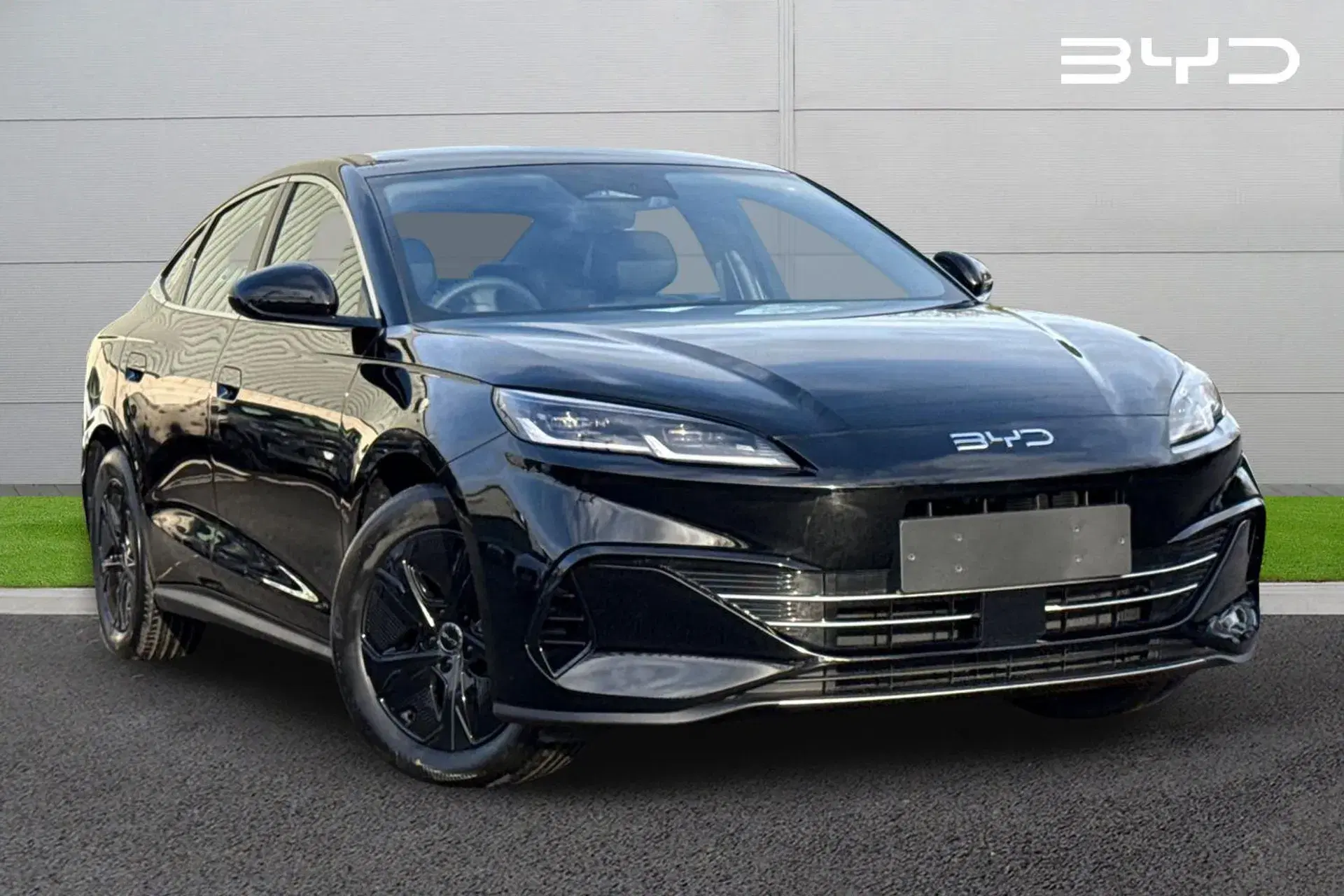 BYD Seal 6 1.5 DM-i Boost 4dr e-CVT thumbnail