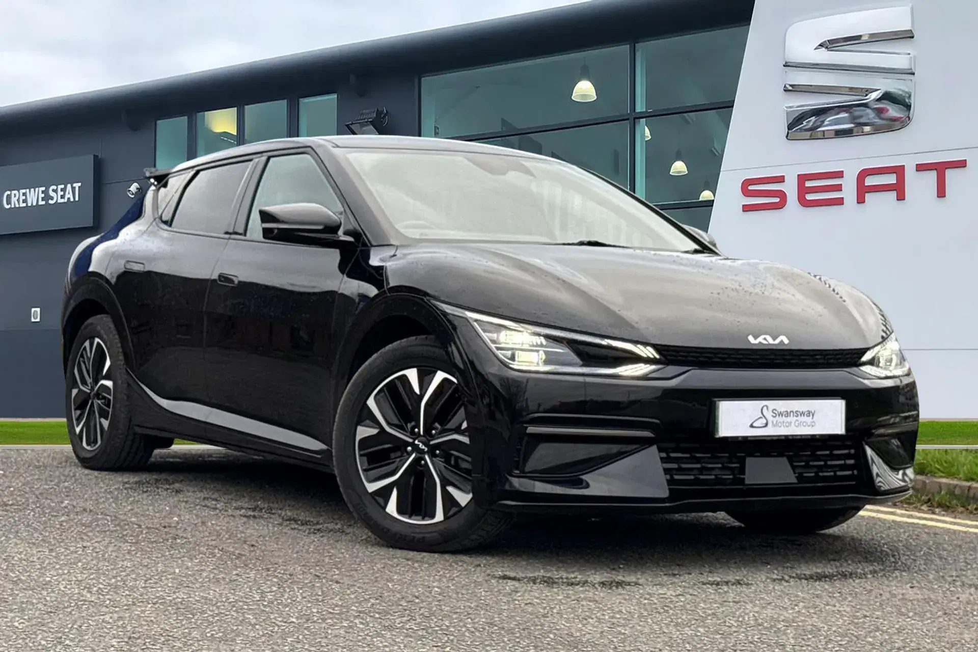 KIA EV6 166kW GT Line 77.4kWh 5dr Auto thumbnail