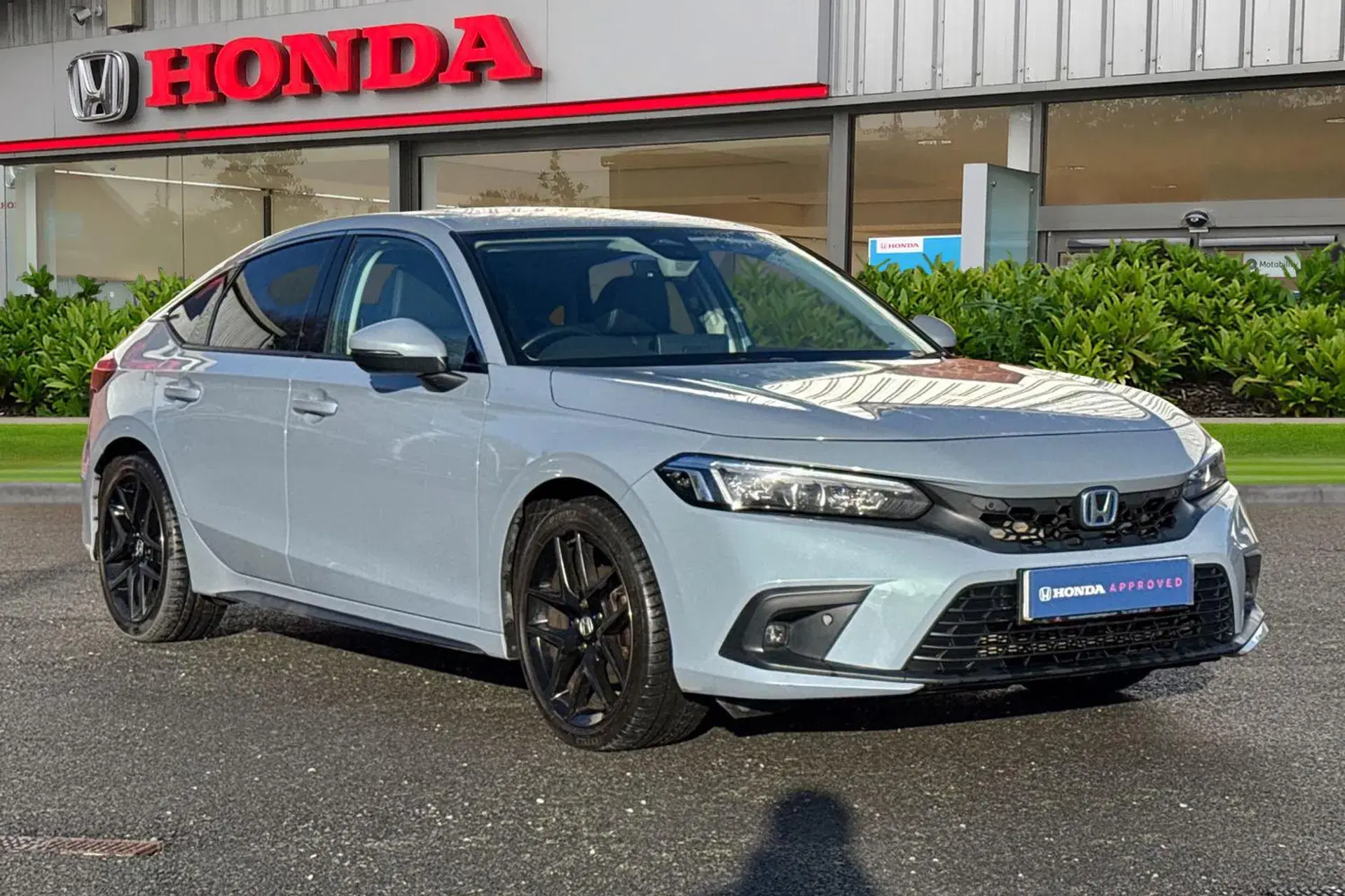 Honda Civic 2.0 eHEV Advance 5dr CVT thumbnail