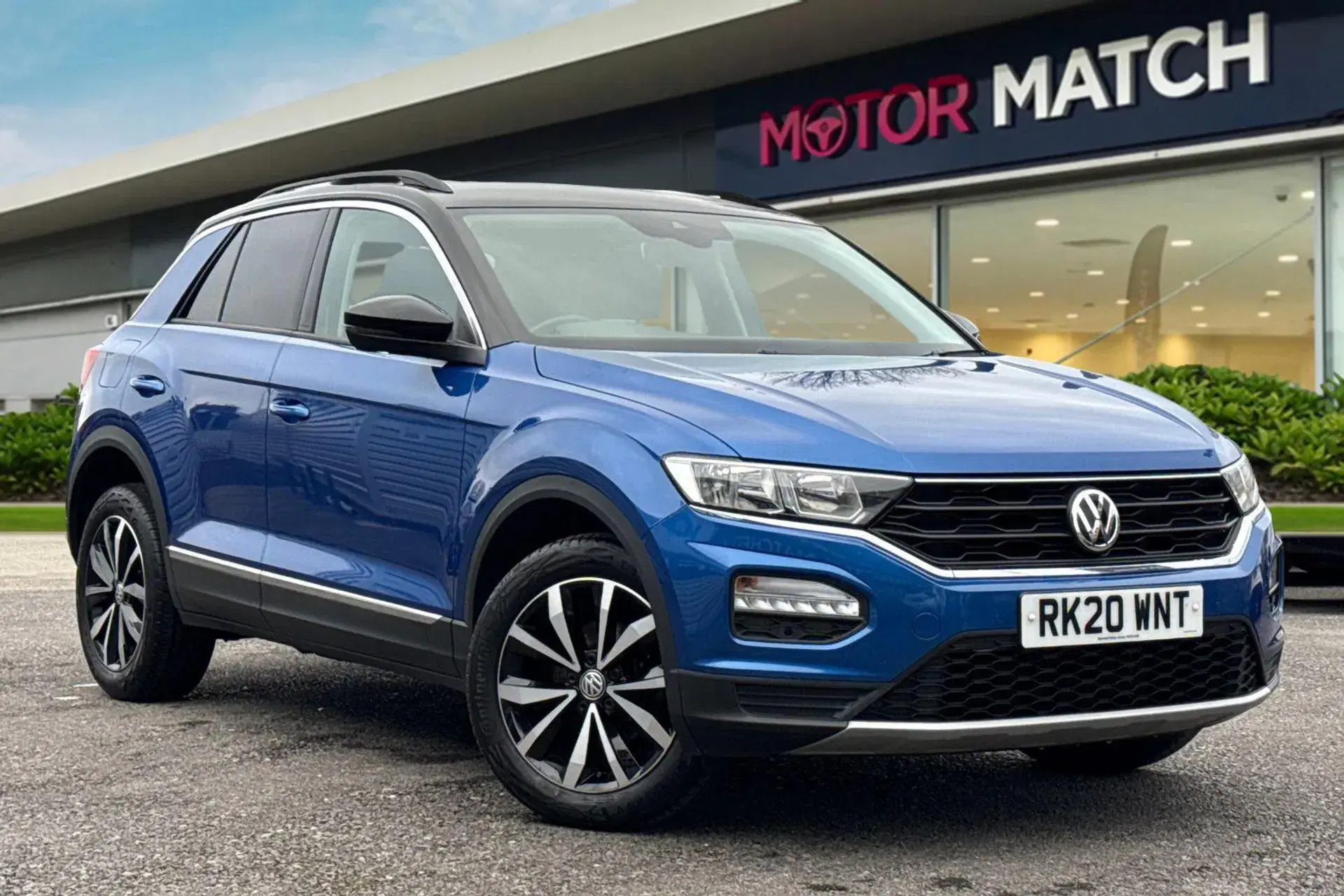 Volkswagen T-ROC 1.0 TSI Design 5dr thumbnail