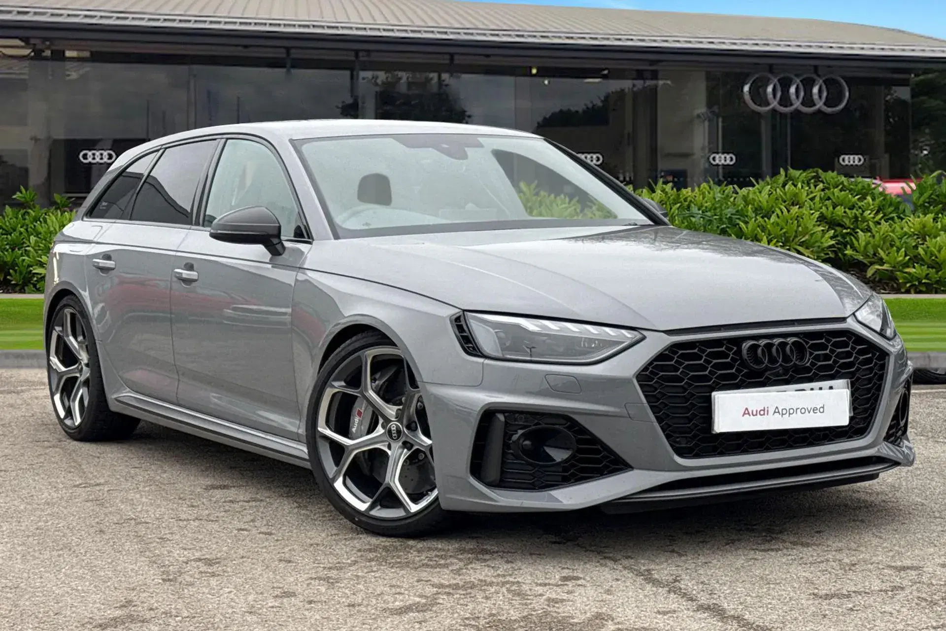 Audi RS4 RS 4 TFSI Quattro Edition 25 years 5dr Triptronic thumbnail