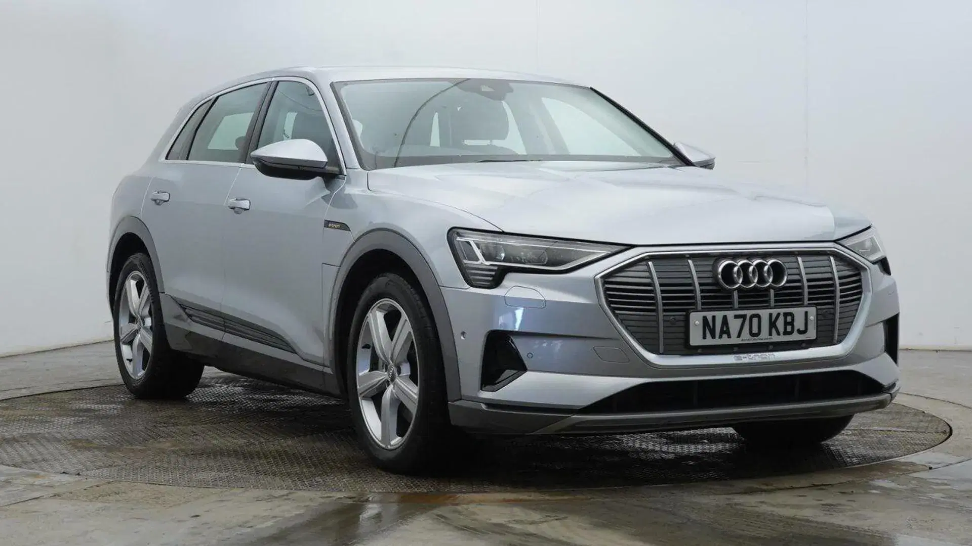 Audi E-Tron 230kW 50 Quattro 71kWh Technik 5dr Auto thumbnail