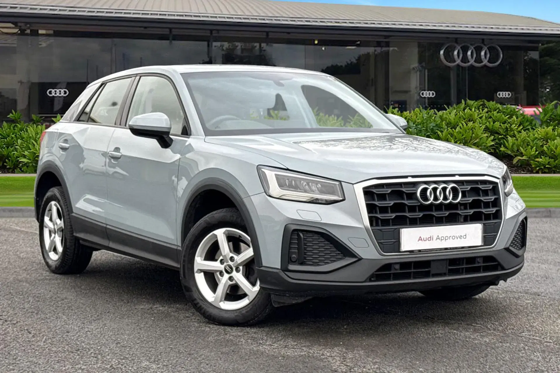 Audi Q2 30 TFSI Technik 5dr thumbnail