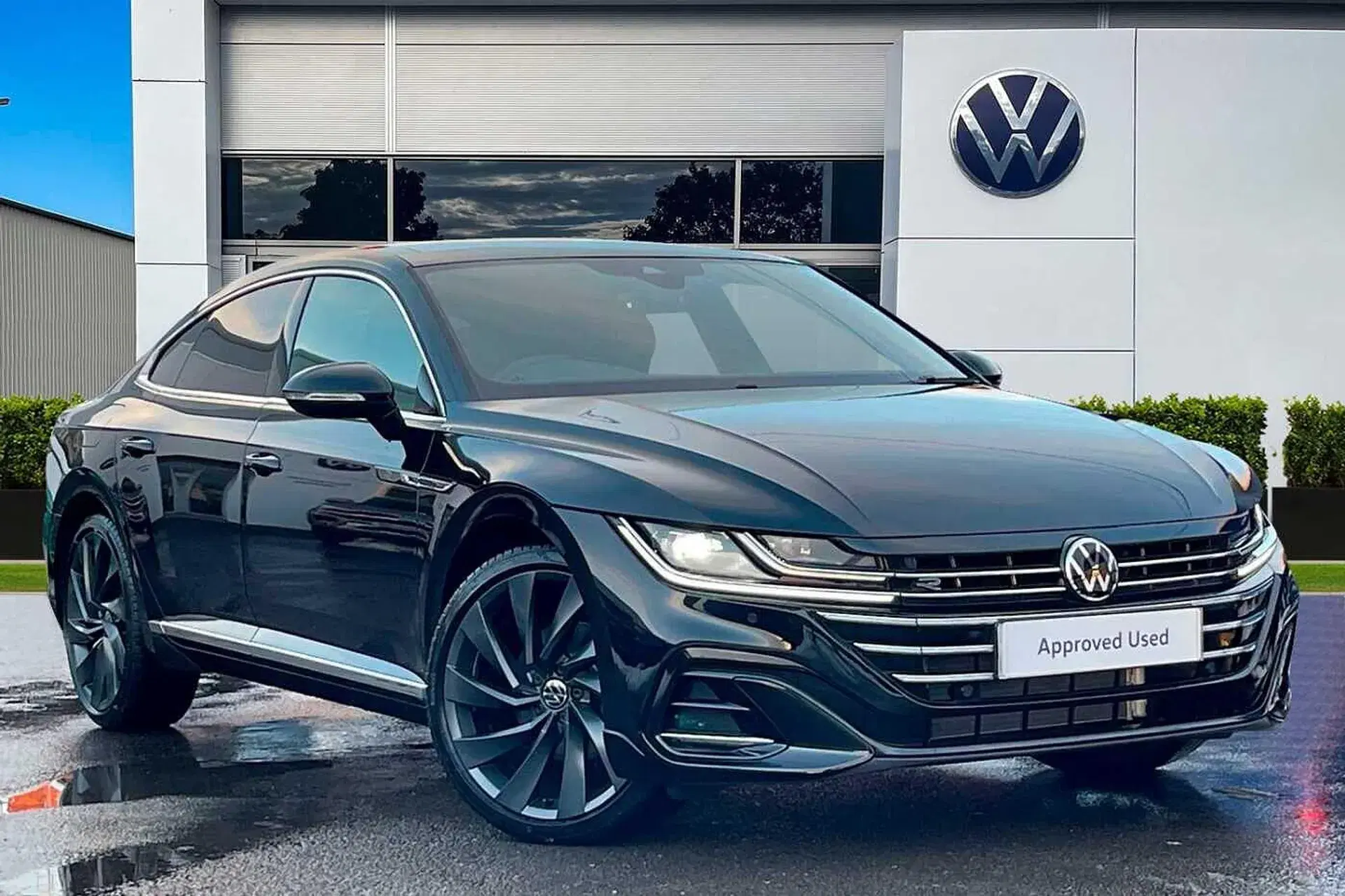 Volkswagen Arteon 2.0 TSI R-Line 5dr DSG thumbnail