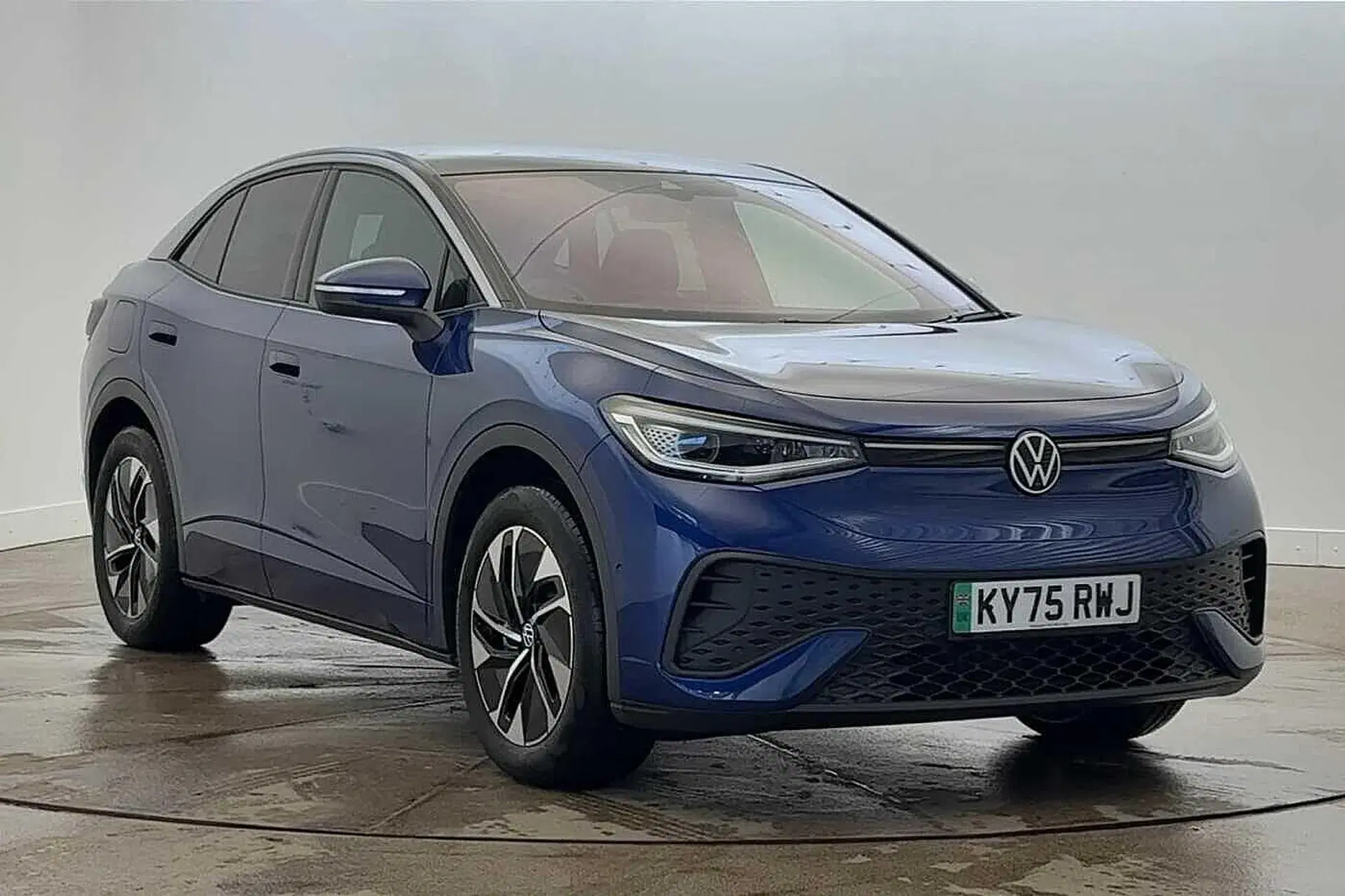 Volkswagen ID.5 210kW Match Pro 77kWh 5dr Auto thumbnail