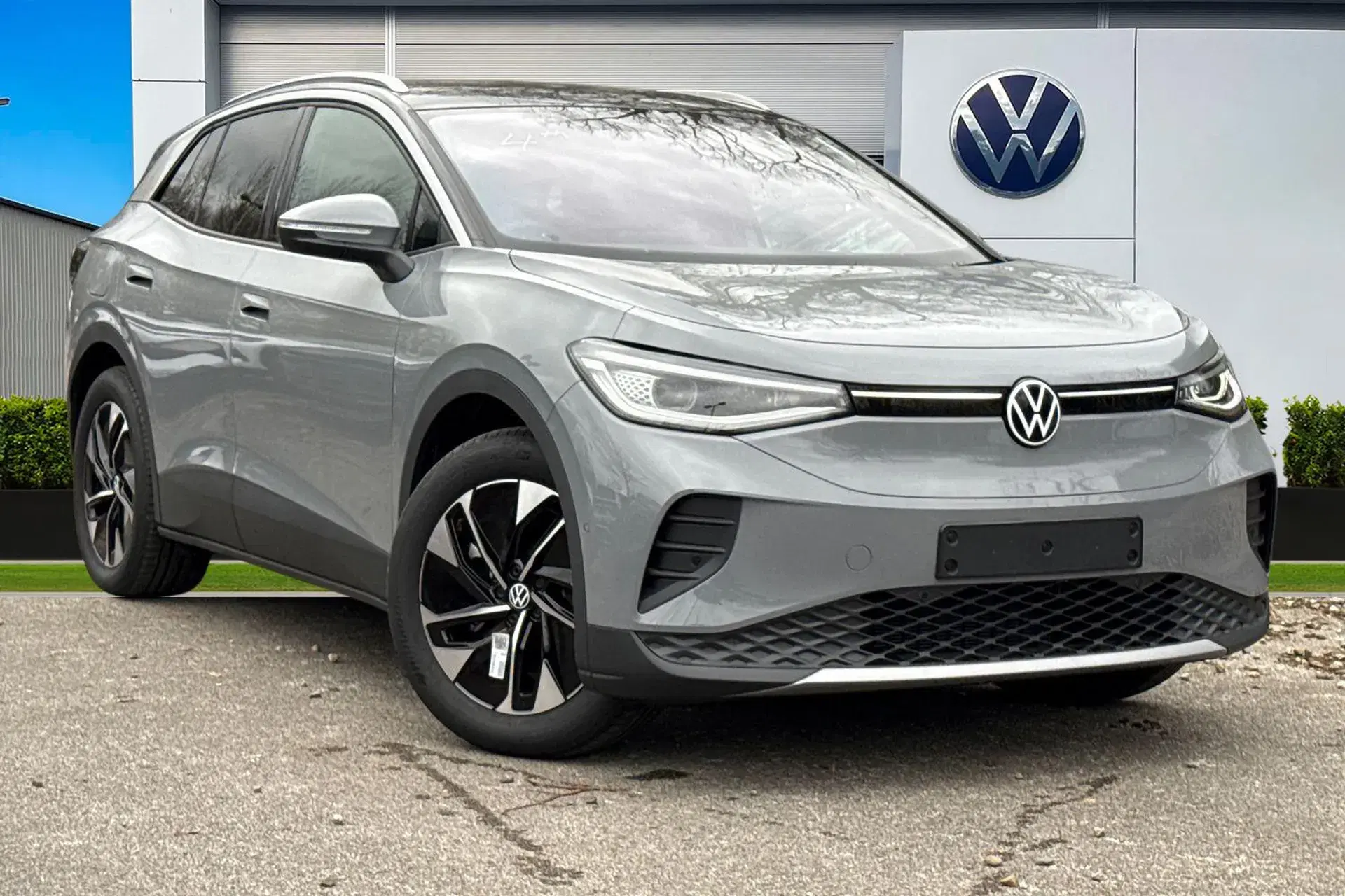 Volkswagen ID.4 210kW Match Pro 77kWh 5dr Auto thumbnail