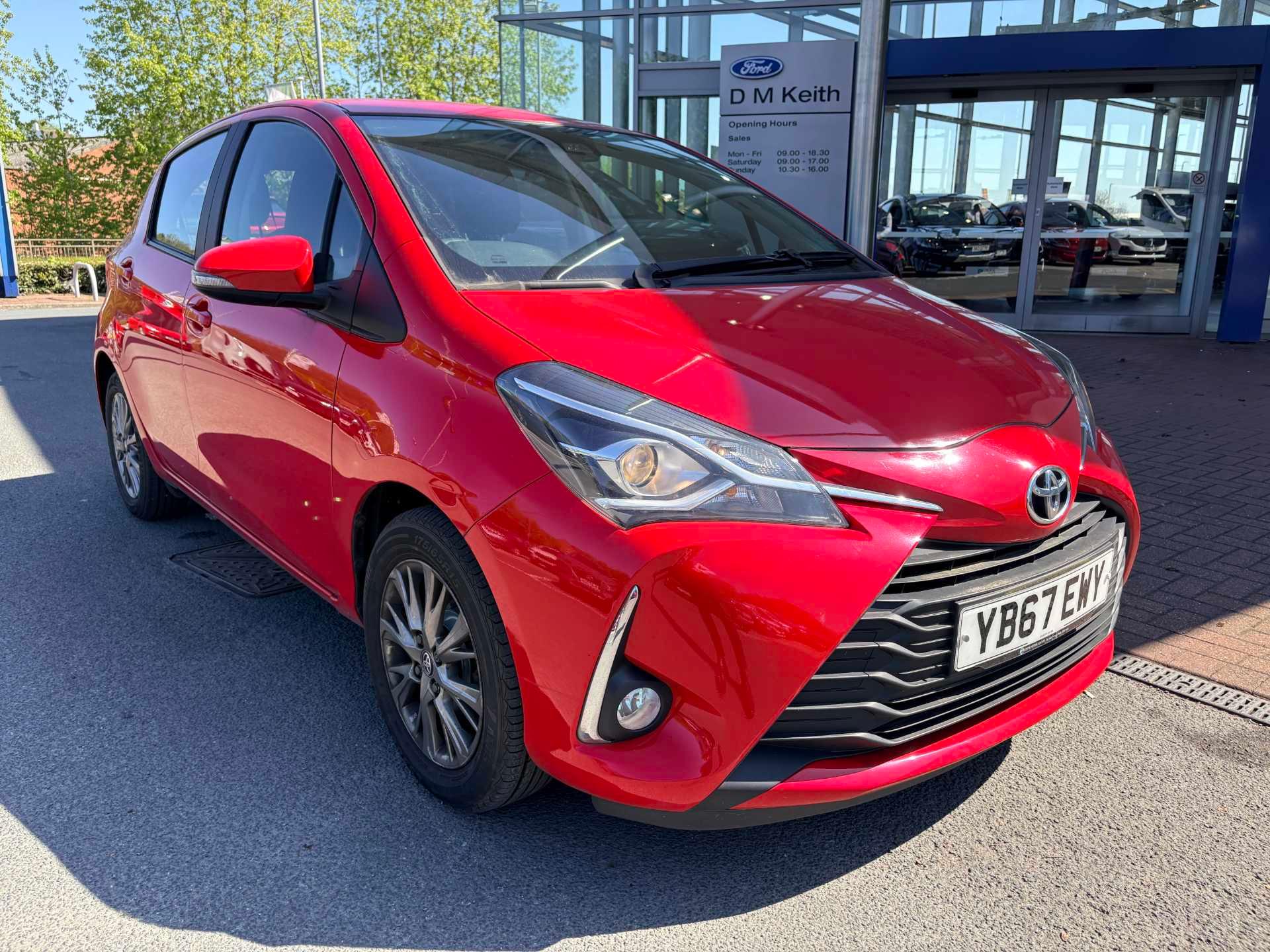 Toyota Yaris 1.5 VVT-i Icon 5dr thumbnail