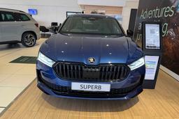 Skoda Superb Diesel Hatchback image