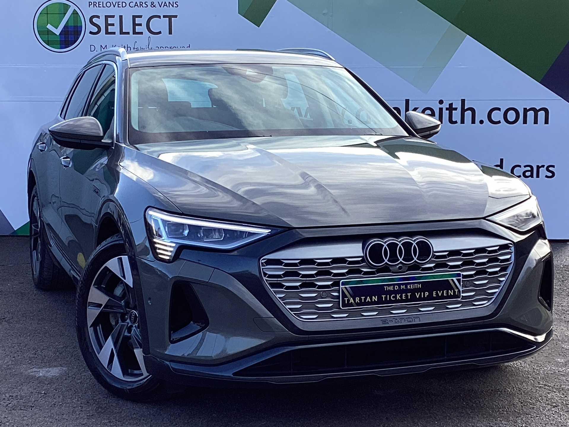 Audi Q8 250kW 50 Quattro 95kWh Sport 5dr Auto thumbnail