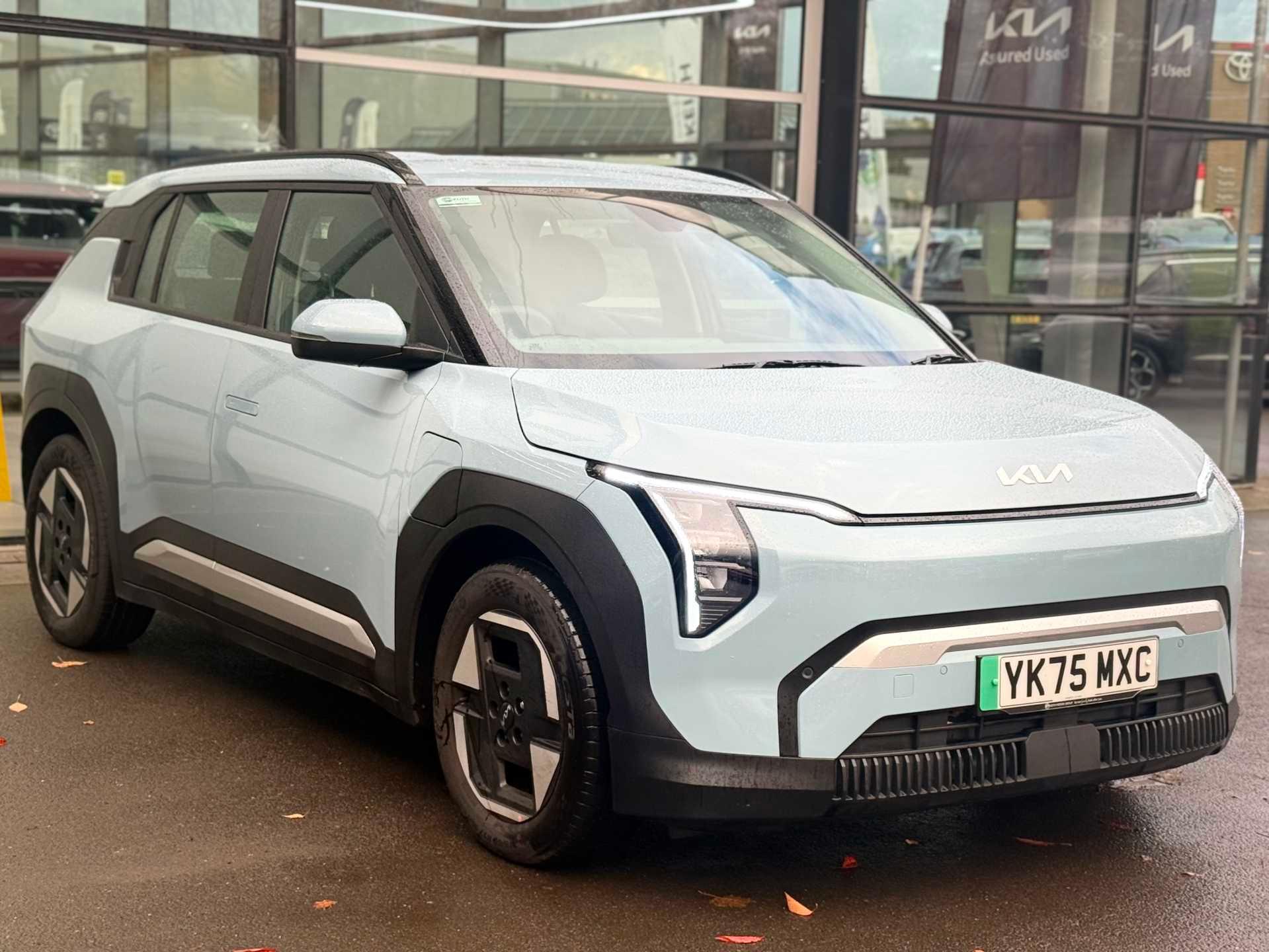 KIA EV3 148kW Air 81.4kWh 5dr Auto thumbnail