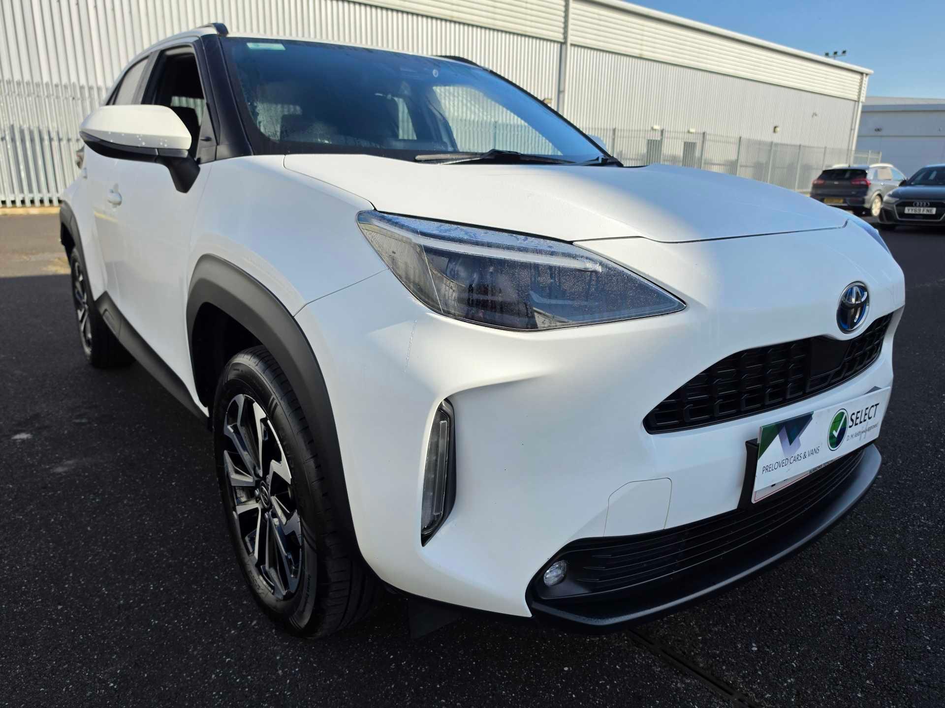 Toyota Yaris Cross 1.5 Hybrid Design 5dr CVT thumbnail