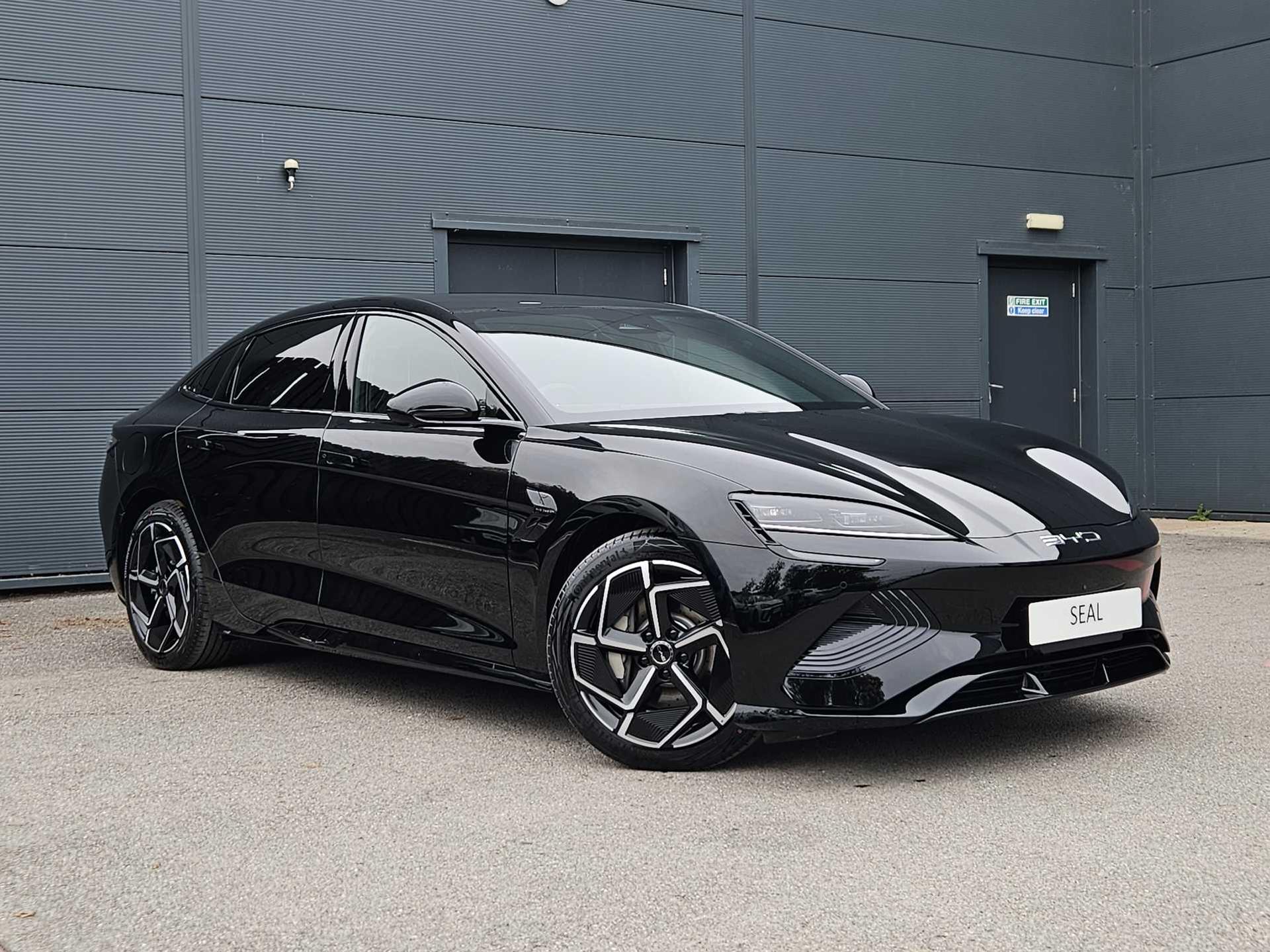 BYD Seal 230kW Design 83kWh 4dr Auto thumbnail