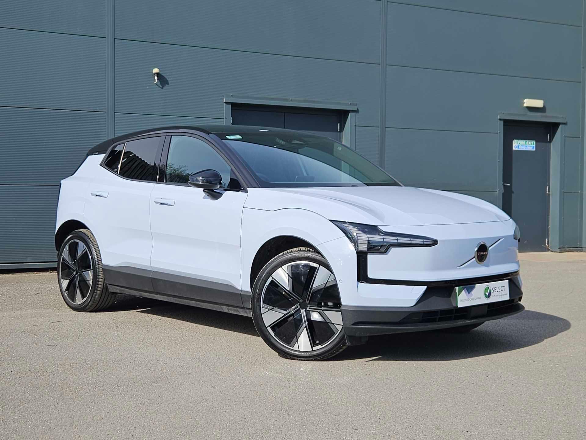 Volvo EX30 200kW SM Extended Range Ultra 69kWh 5dr Auto thumbnail