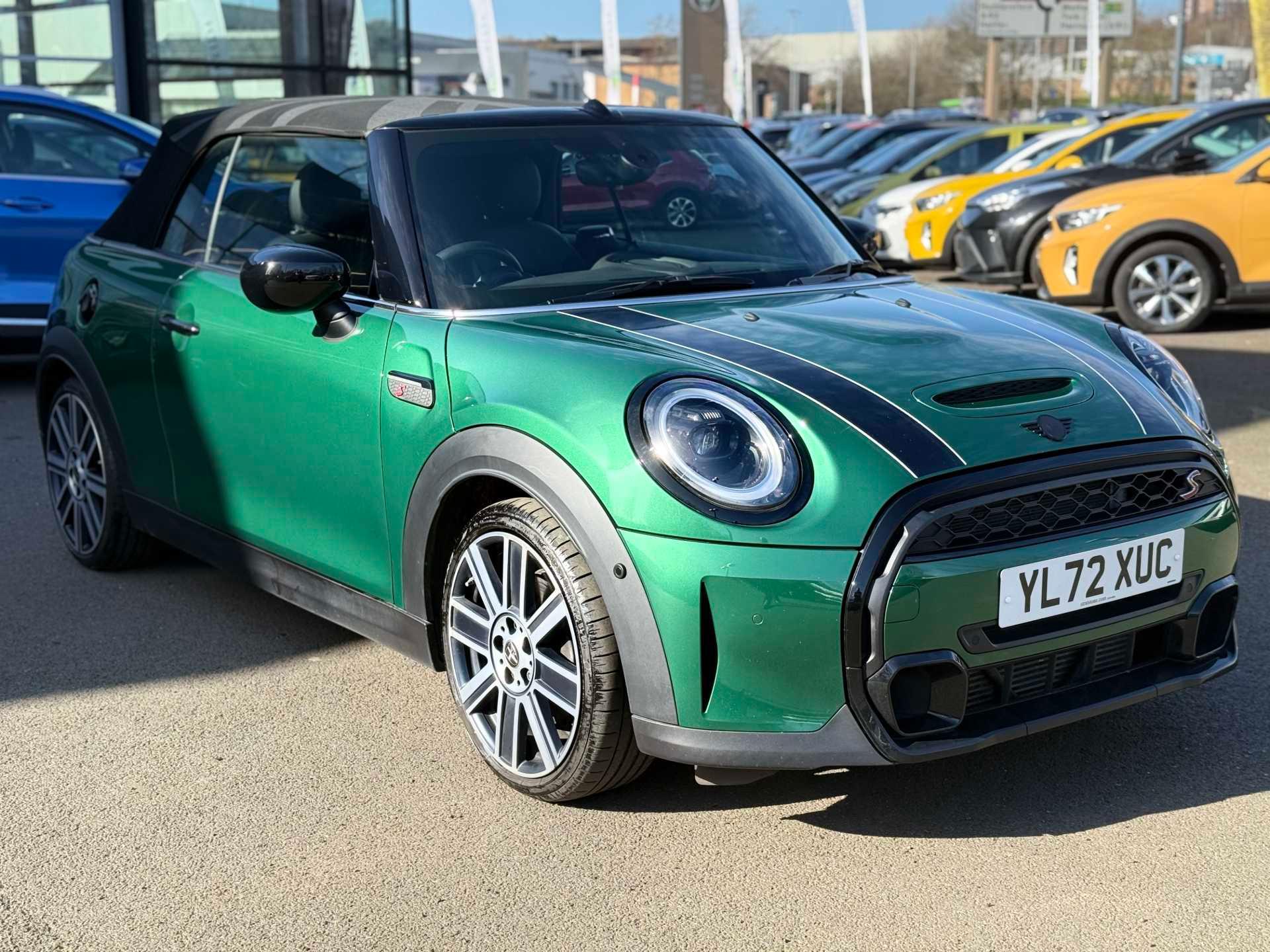 Mini Convertible thumbnail