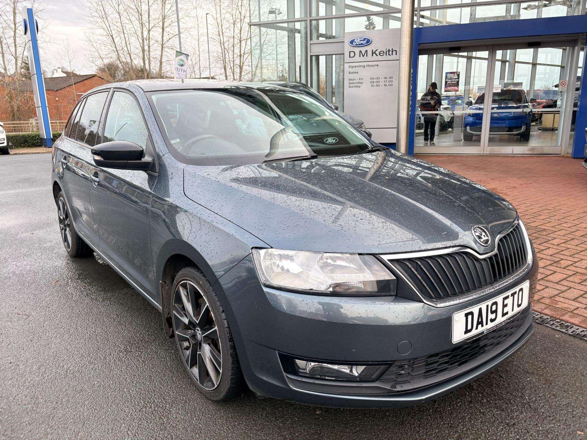 Skoda Rapid Spaceback thumbnail