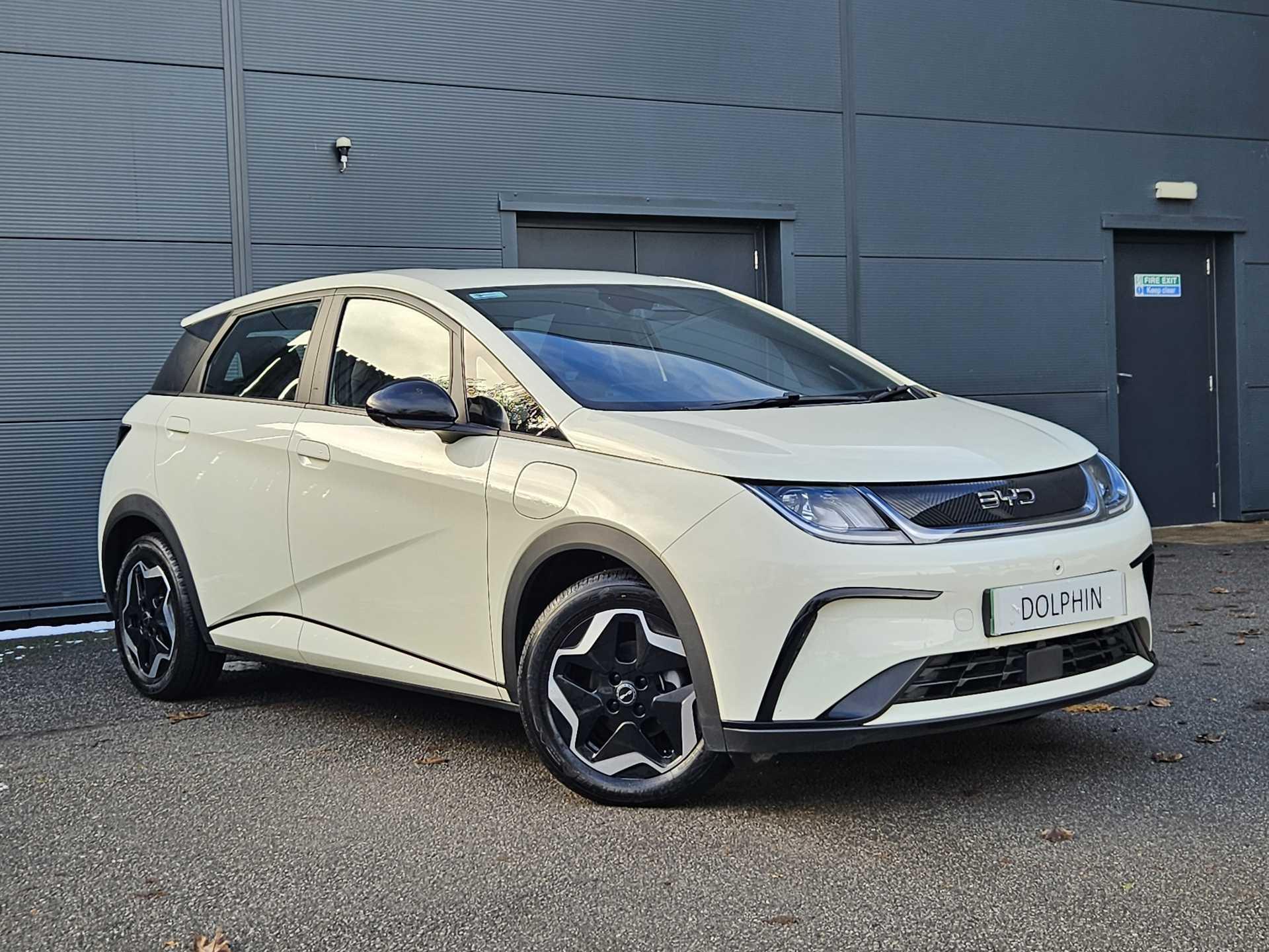 BYD Dolphin 70kW Active 44.9kWh 5dr Auto thumbnail